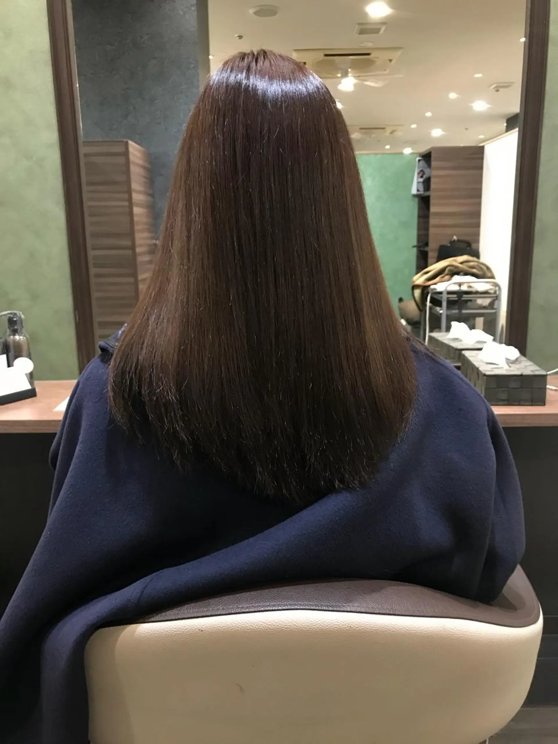 セミロング カラー ブラウンカラー ショコラブラウン 中嶋 ナカジマのヘアスタイル