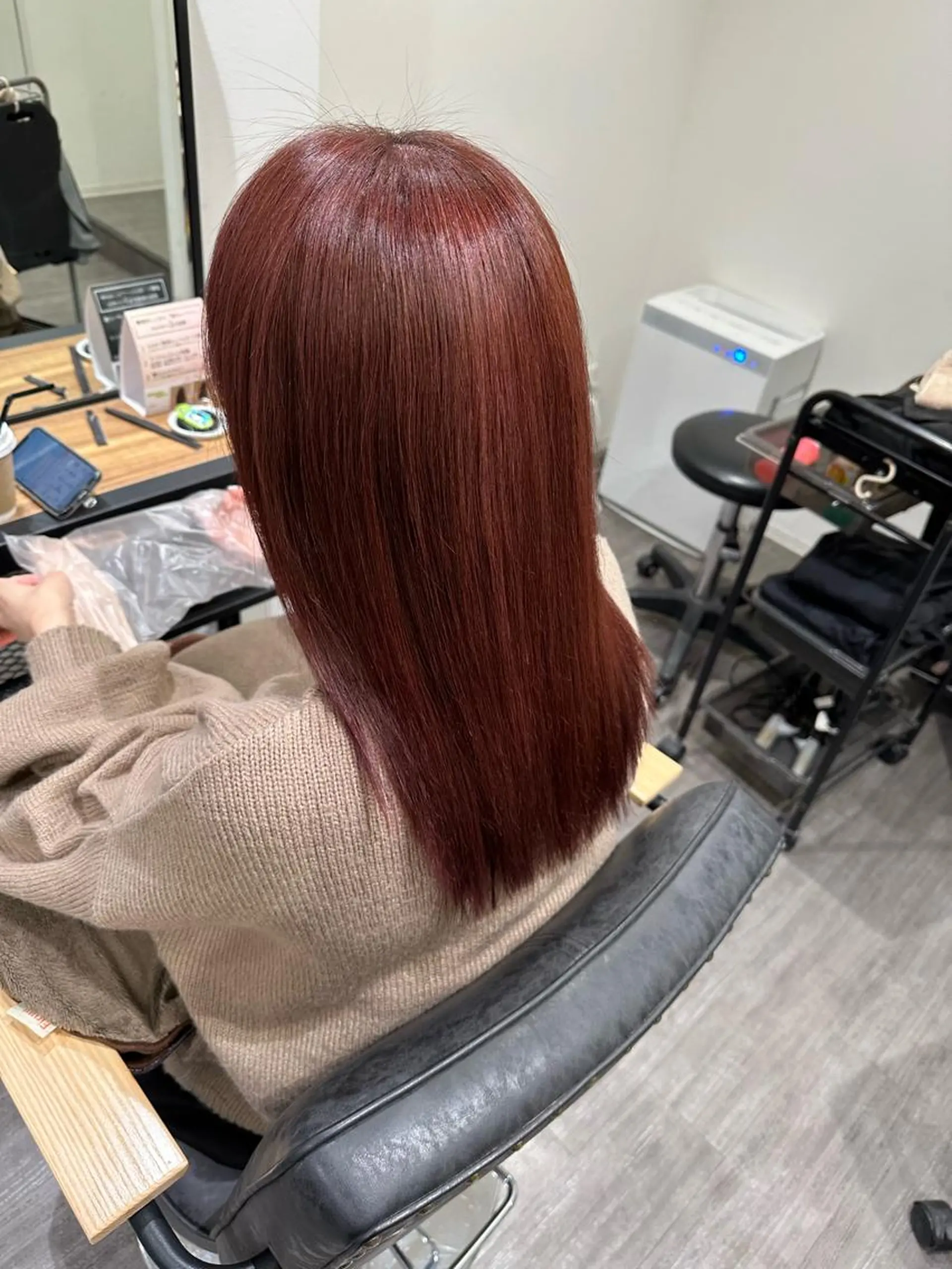 セミロング カラー ベージュカラー ピンクカラー ピンクベージュ カット ヘアカラー トリートメント 上田 紗也のヘアスタイル