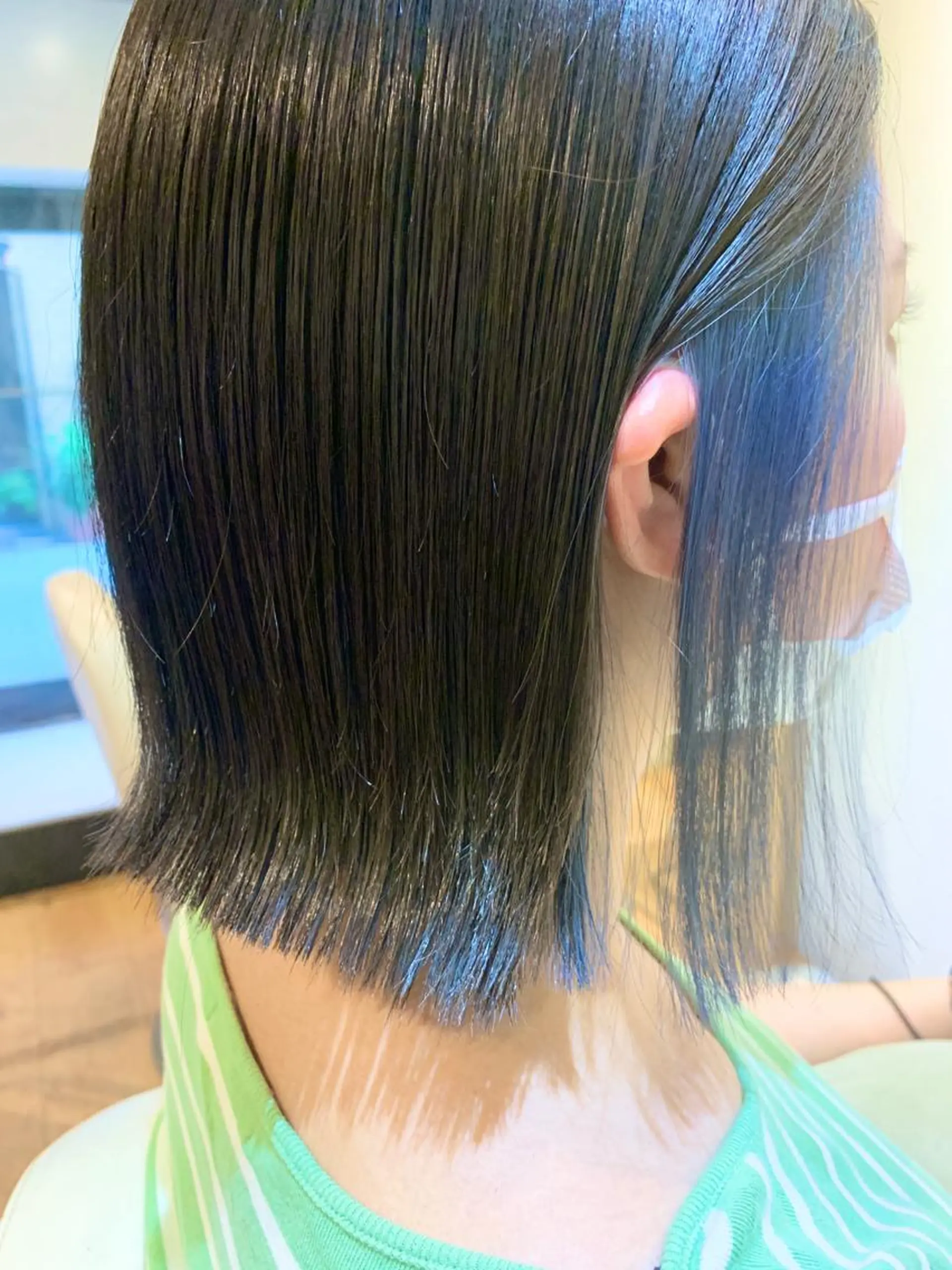 ミディアム カット ヘアカラー ＮＥＷＩ　京橋 【yoko】のヘアスタイル