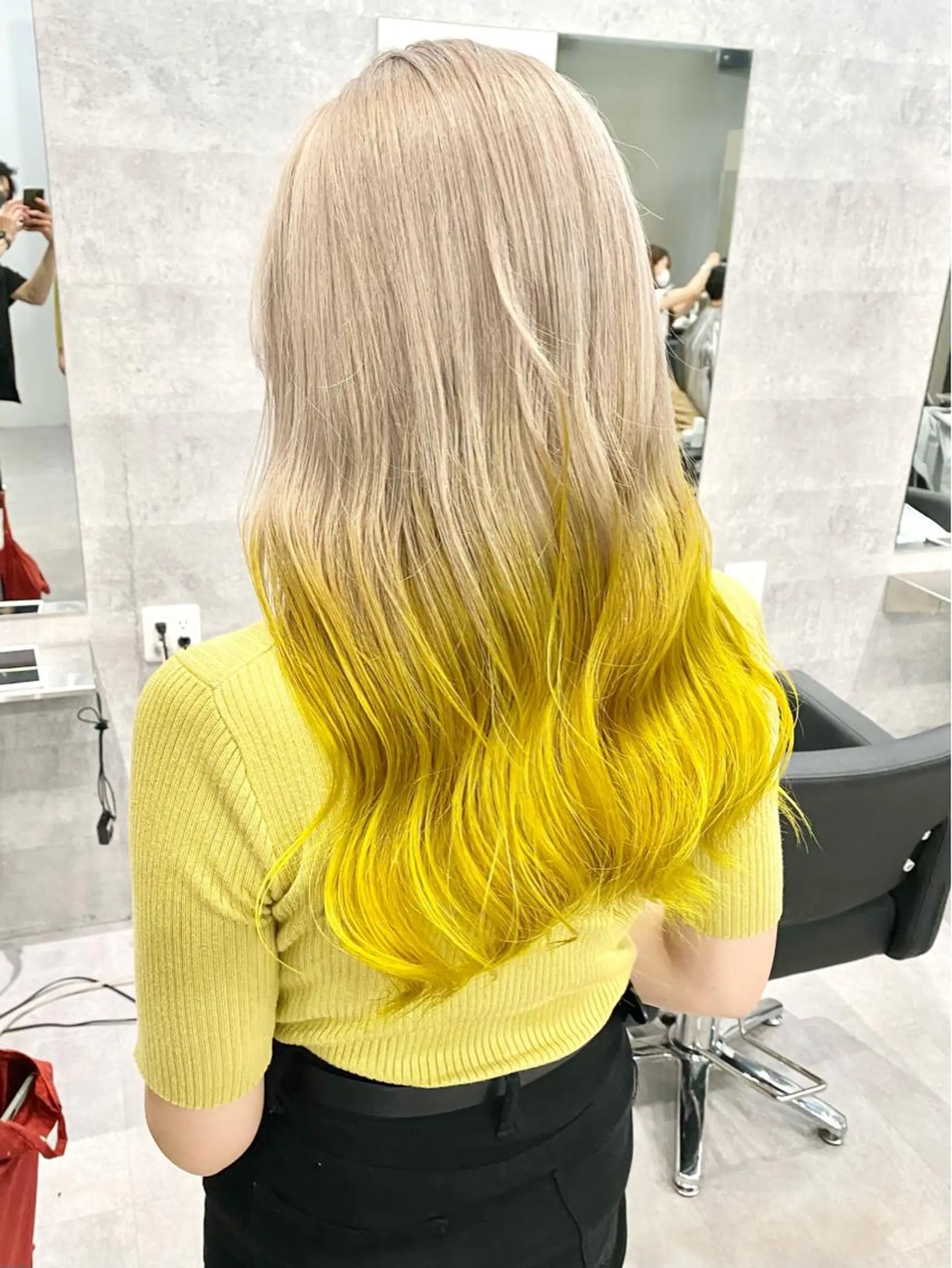 ロング カラー Via officialのヘアスタイル