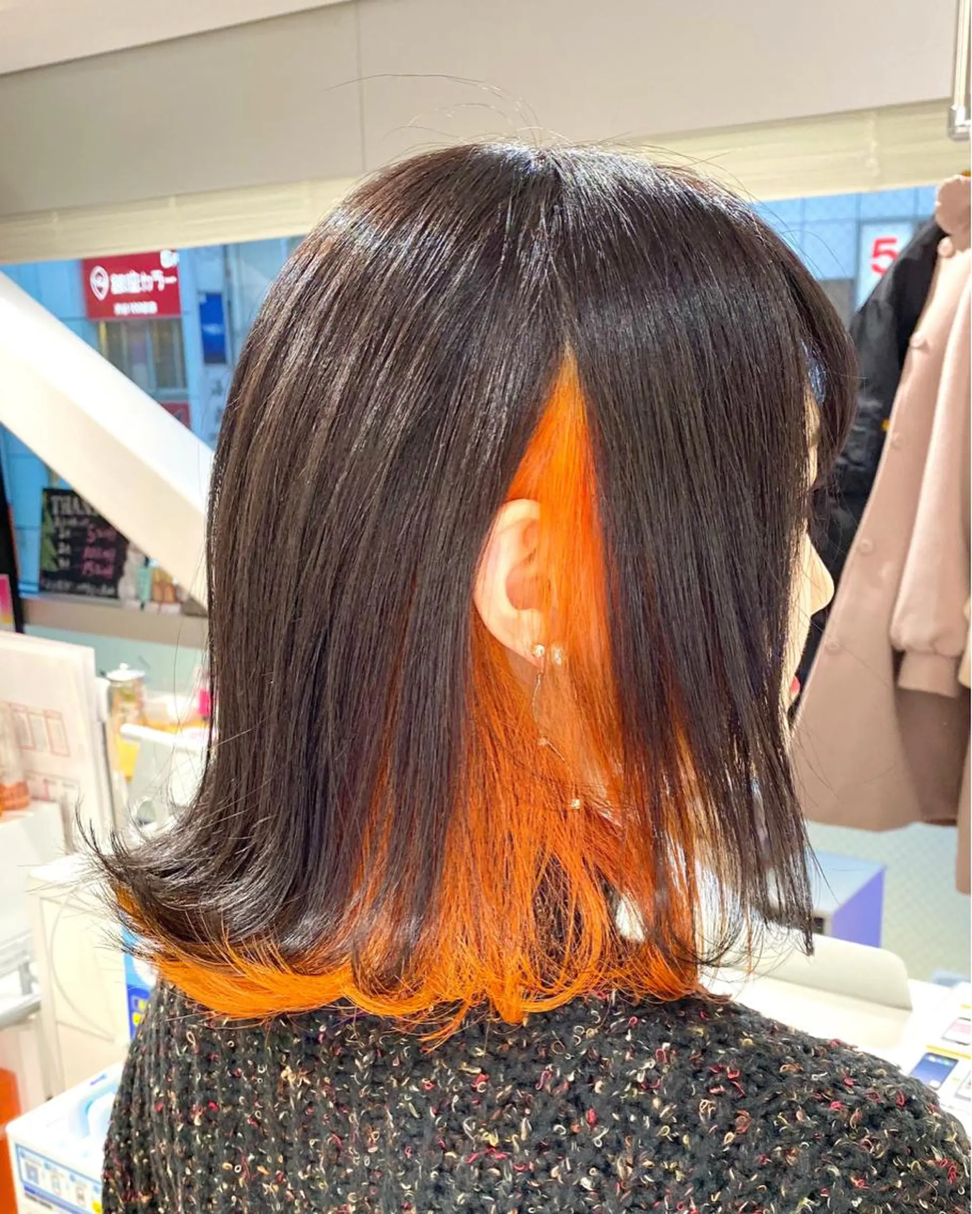 ミディアム カラー  渡部 妃月のヘアスタイル