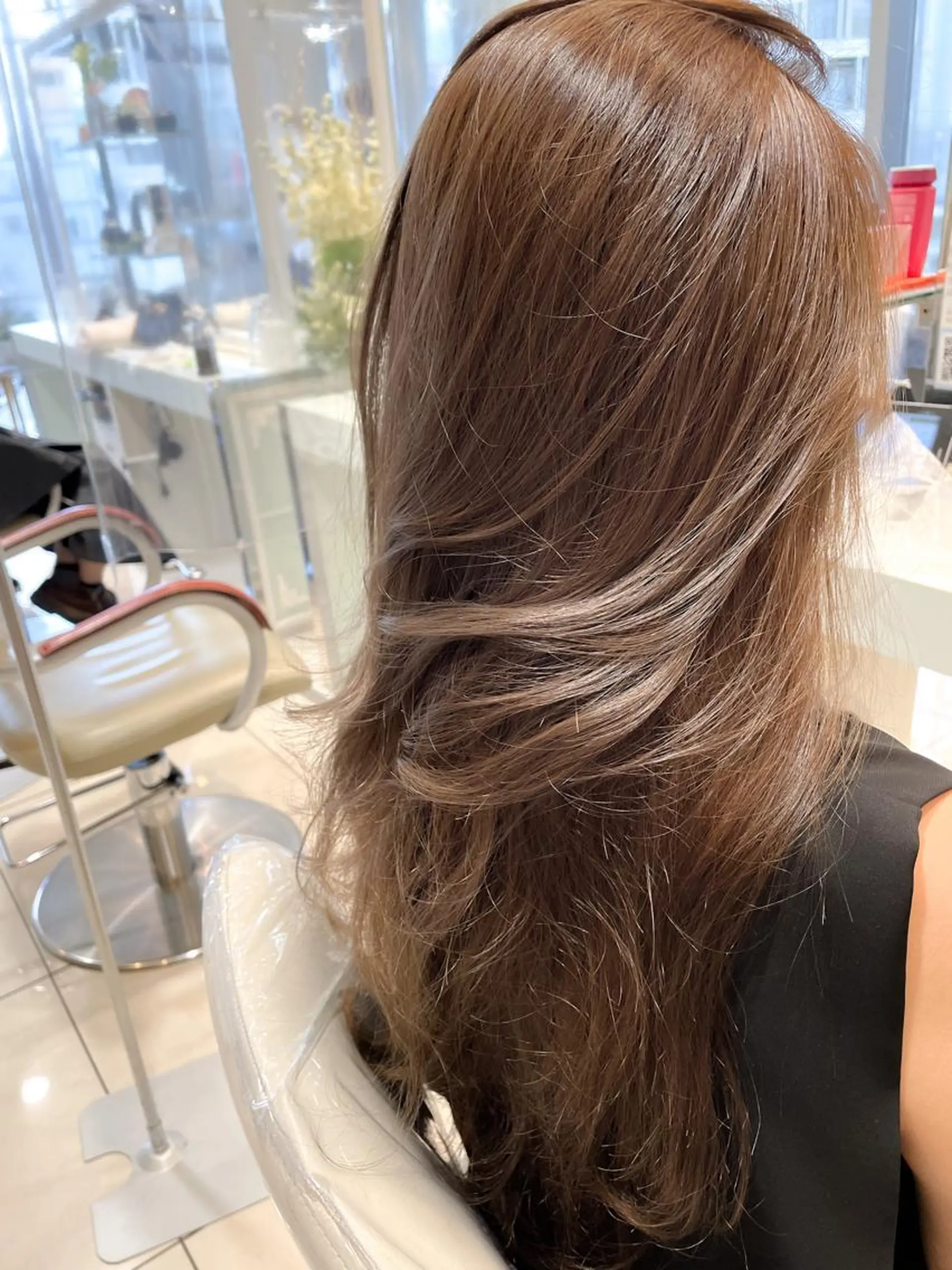 ロング 💗ブリーチなし 透け感💗徳井はやとのヘアスタイル