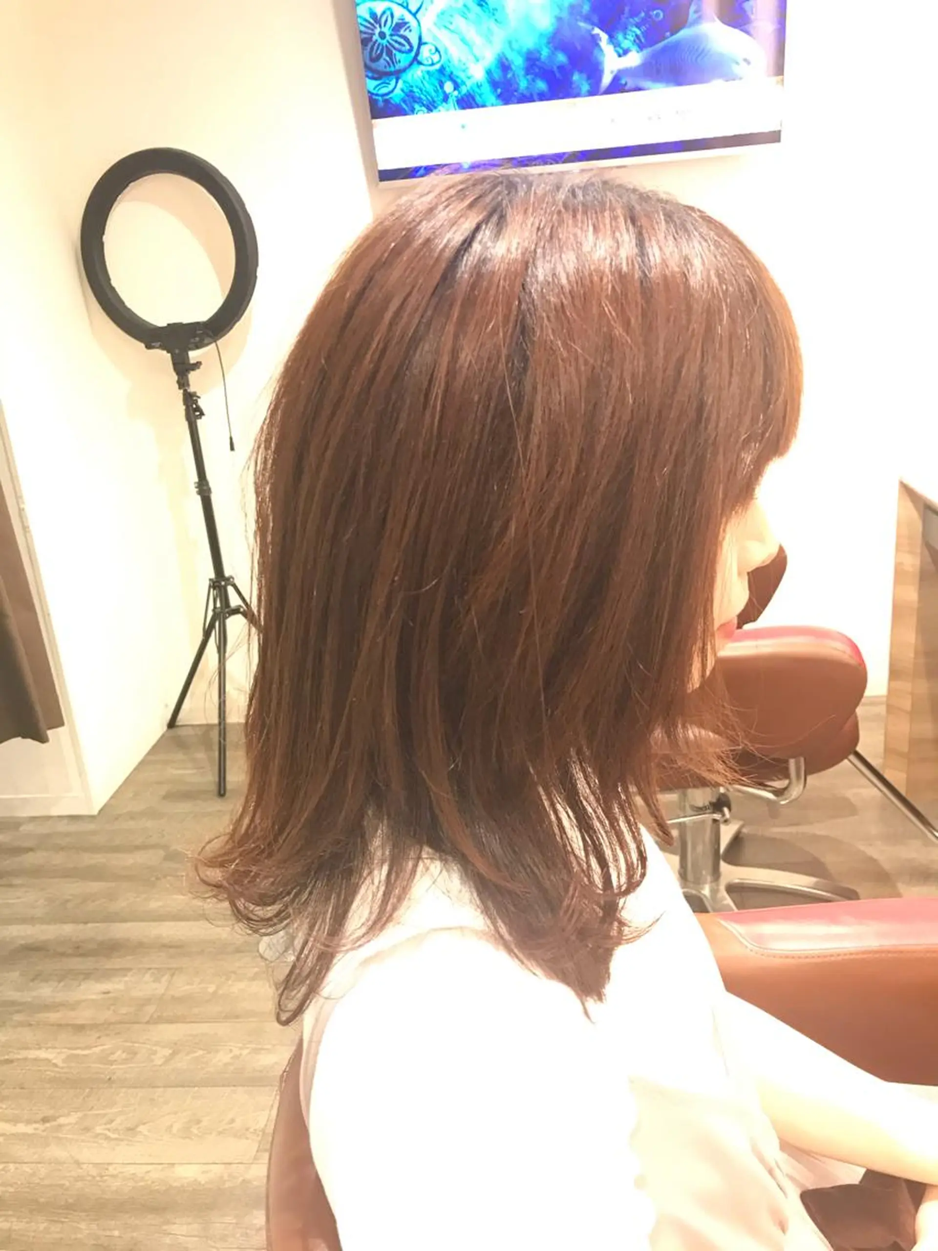 ミディアム カラー ウルフカット 12月限定クーポン 💕大量更新ブリーチのヘアスタイル