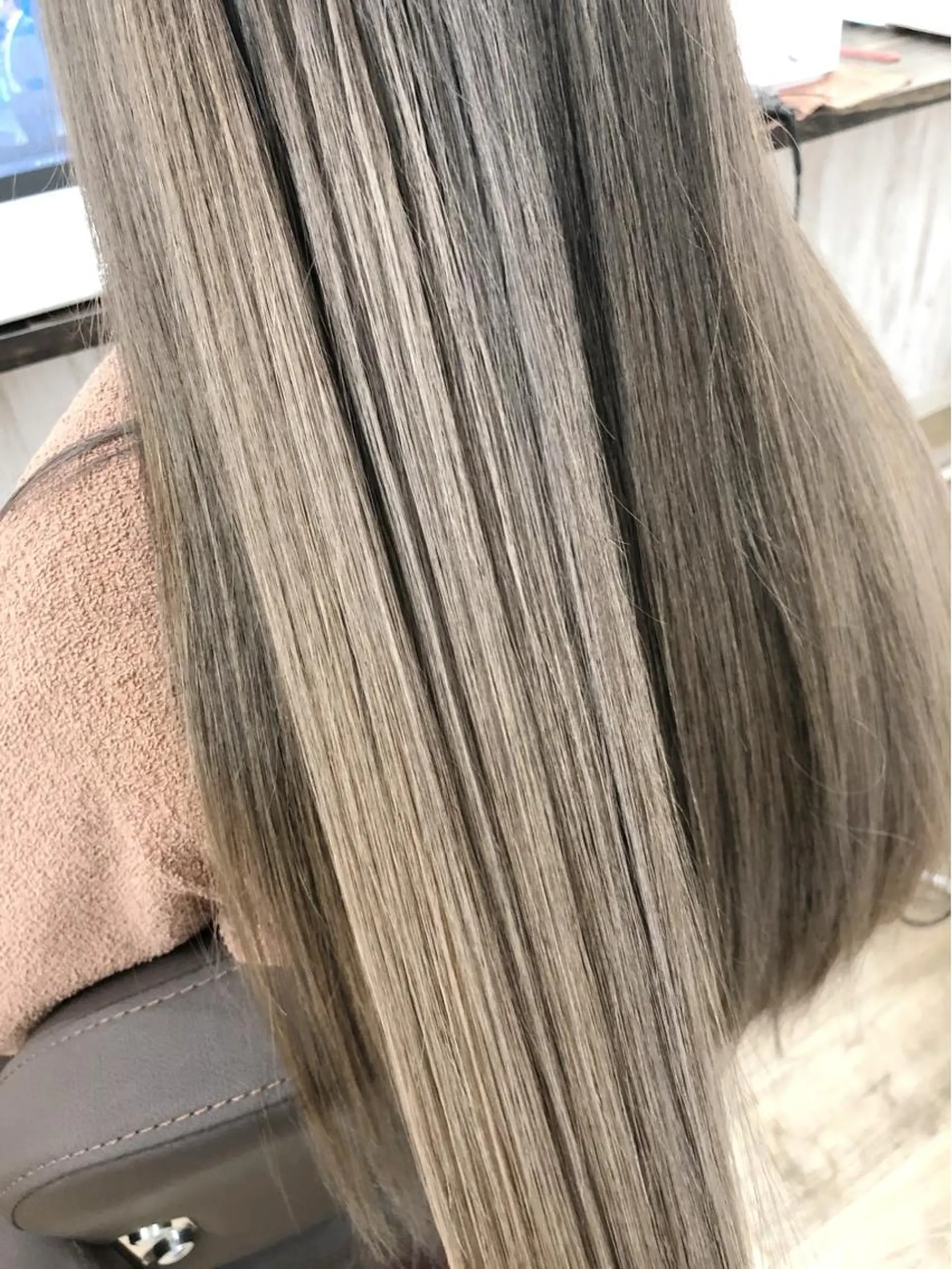 カラー プライベートサロン LyoN/RYOTAのヘアスタイル