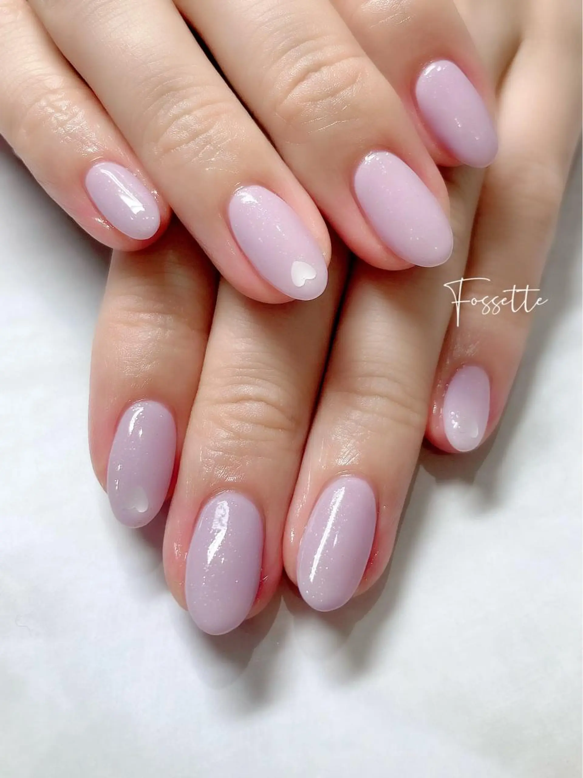 ネイル ハート ホログラムネイル ワンカラーネイル シンプルネイル nailsalon Fossetteのネイルデザイン