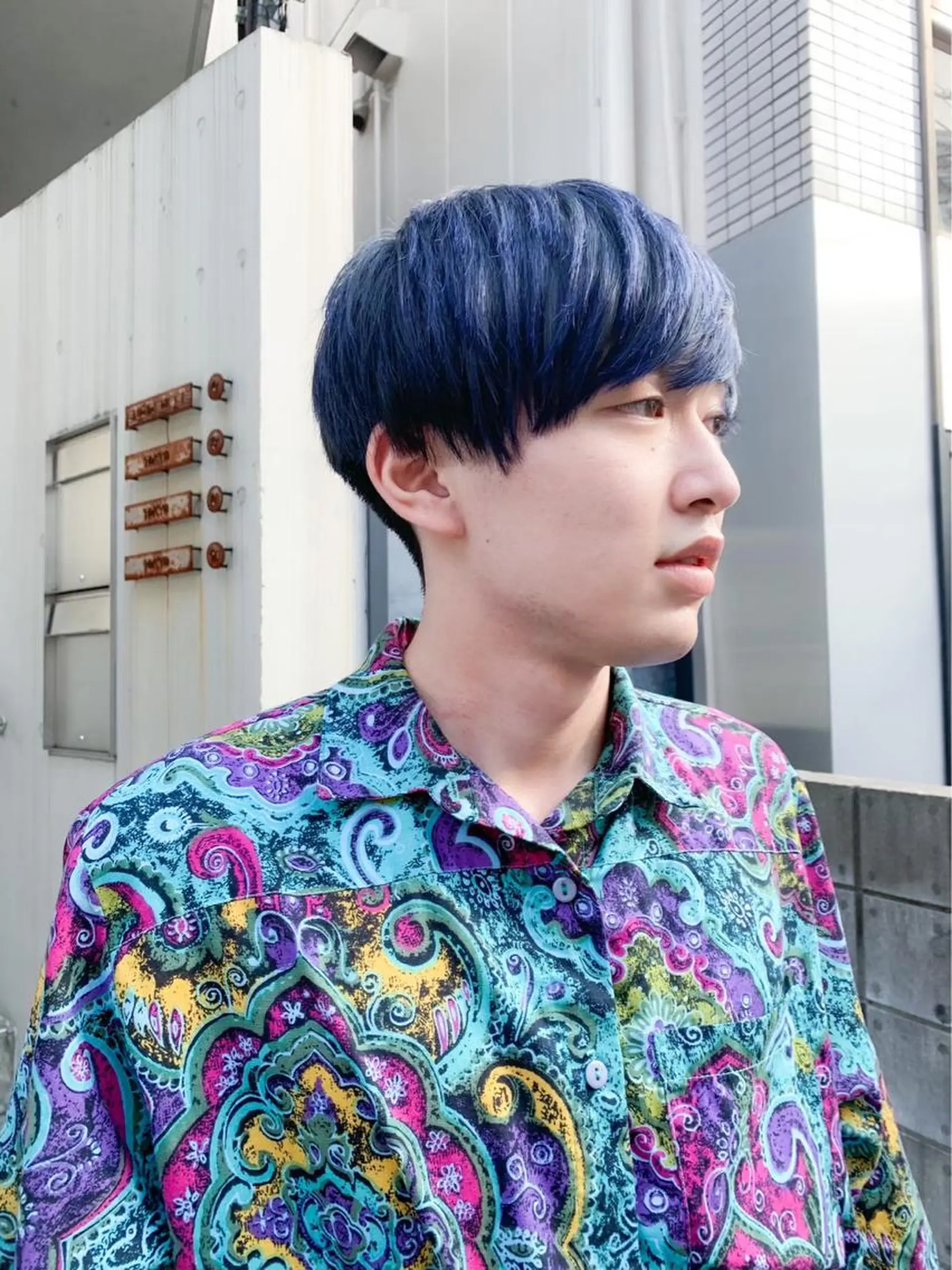 ショート カラー パーマ メンズ メンズバレイヤージュ メンズブリーチ メンズハイライト メンズハイトーン メンズインナーカラー ヘアカラー トリートメント 似合わせヘア💎 Ÿutóのヘアスタイル