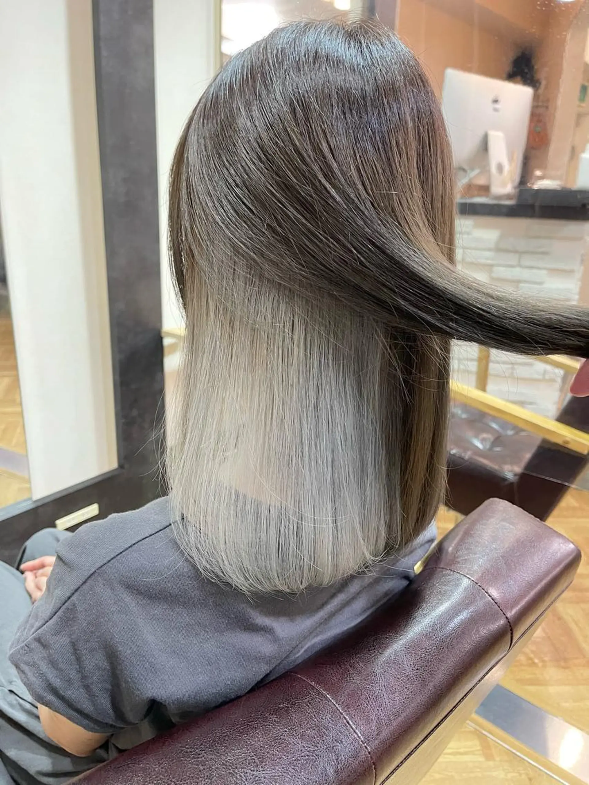 セミロング 髪質改善&艶カラー Zina💋池袋のヘアスタイル