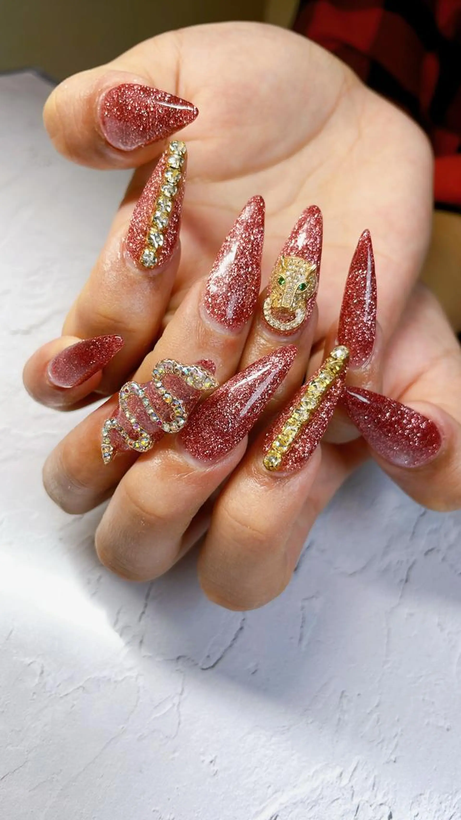 ネイル ロングネイル ハンドネイル LaLa Peach 福岡のマツエク・マツパデザイン