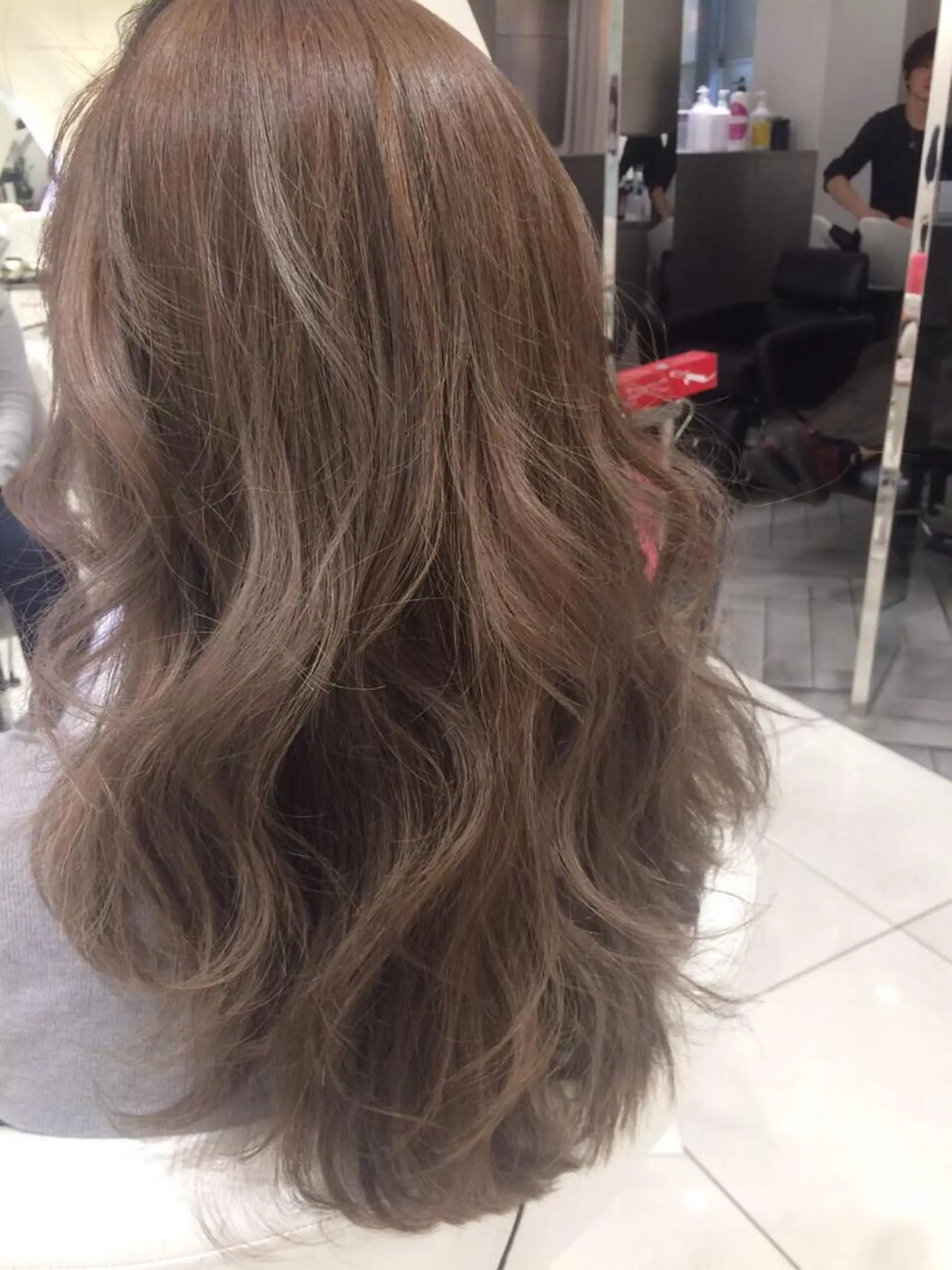 ミディアム セミロング ロング カラー ヘアアレンジ ブリーチ ダブルカラー Rubik's 茶屋町原田のヘアスタイル