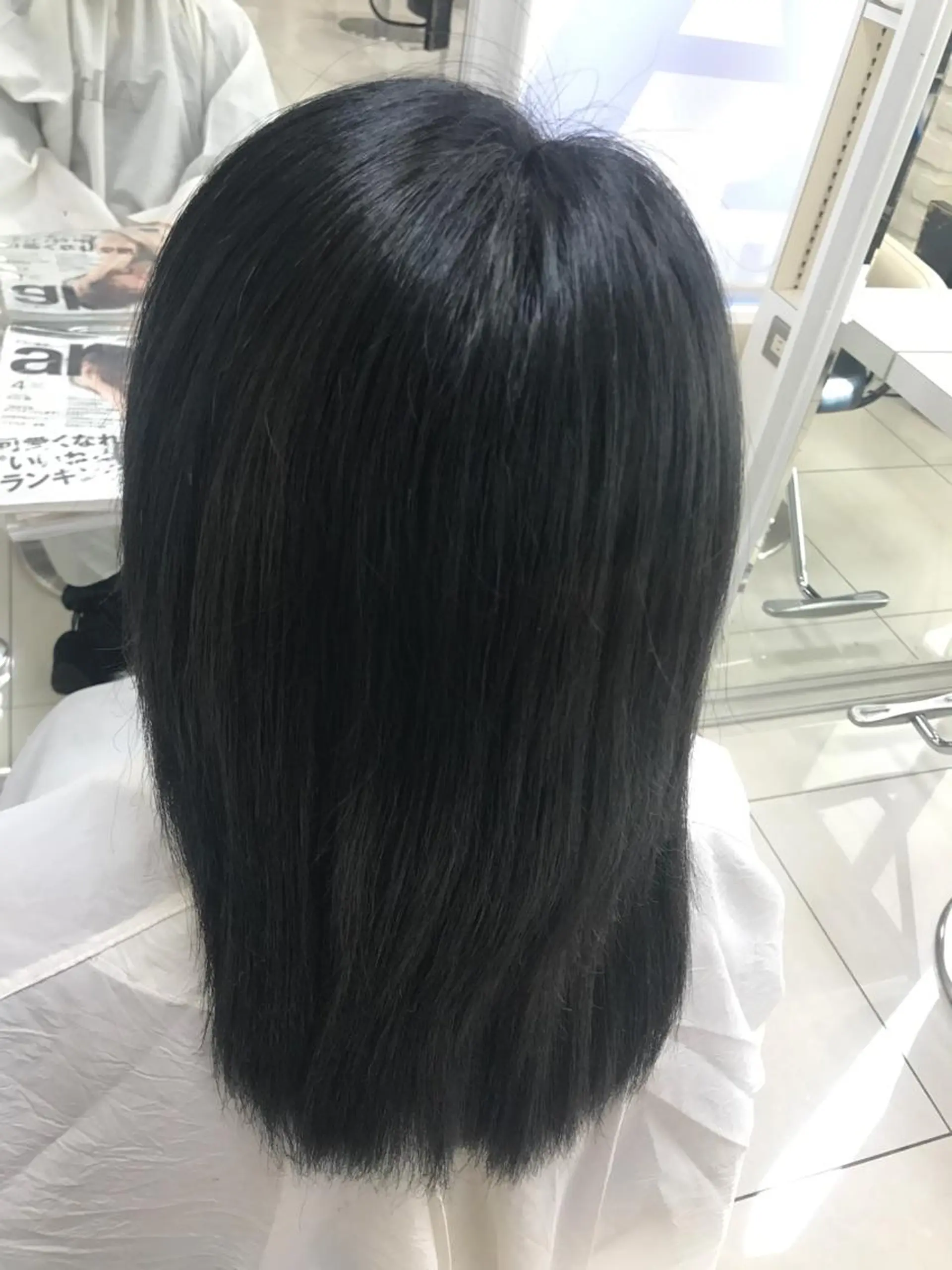 セミロング カラー アッシュ ブルーカラー ブルーアッシュ 透明感カラー 【暖色カラー特化】 中山由梨のヘアスタイル