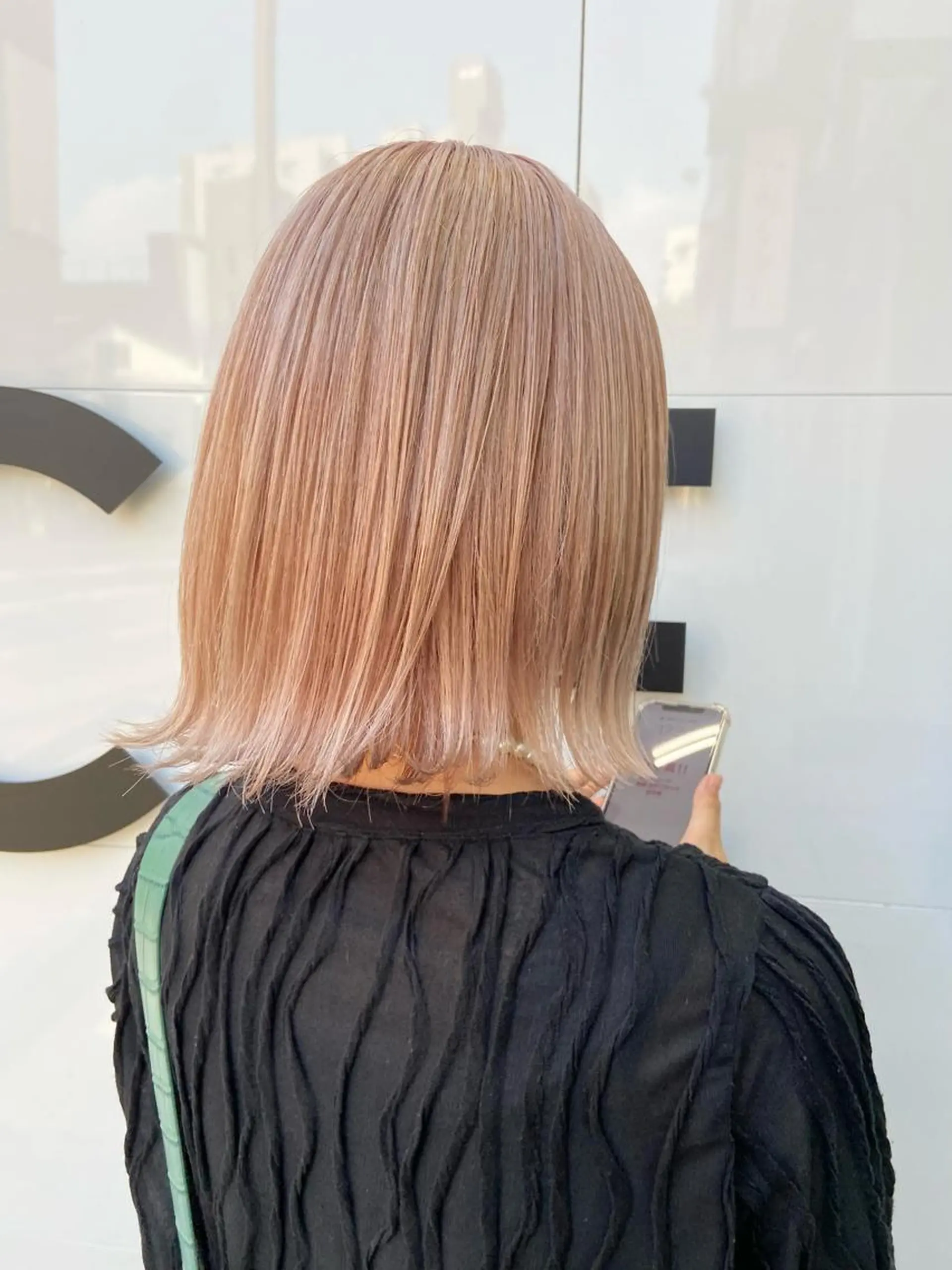 ショート ヘアカラー 淺谷 美紀のヘアスタイル