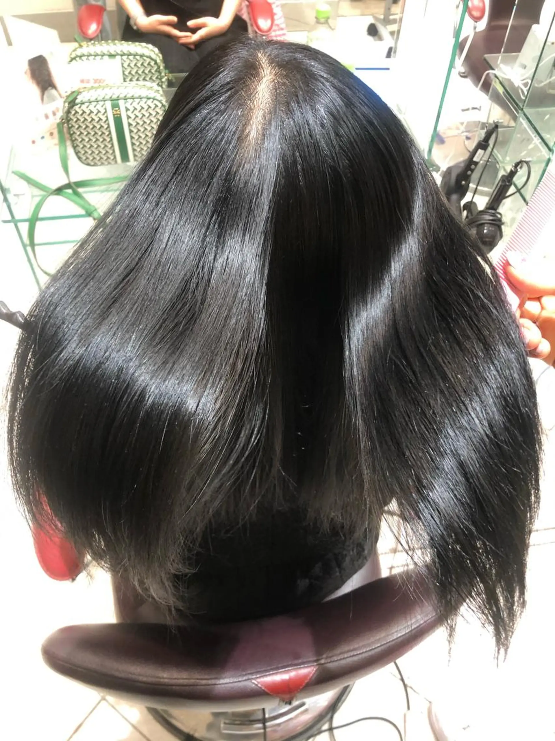 セミロング カット 縮毛矯正 トリートメント 國分 利成のヘアスタイル