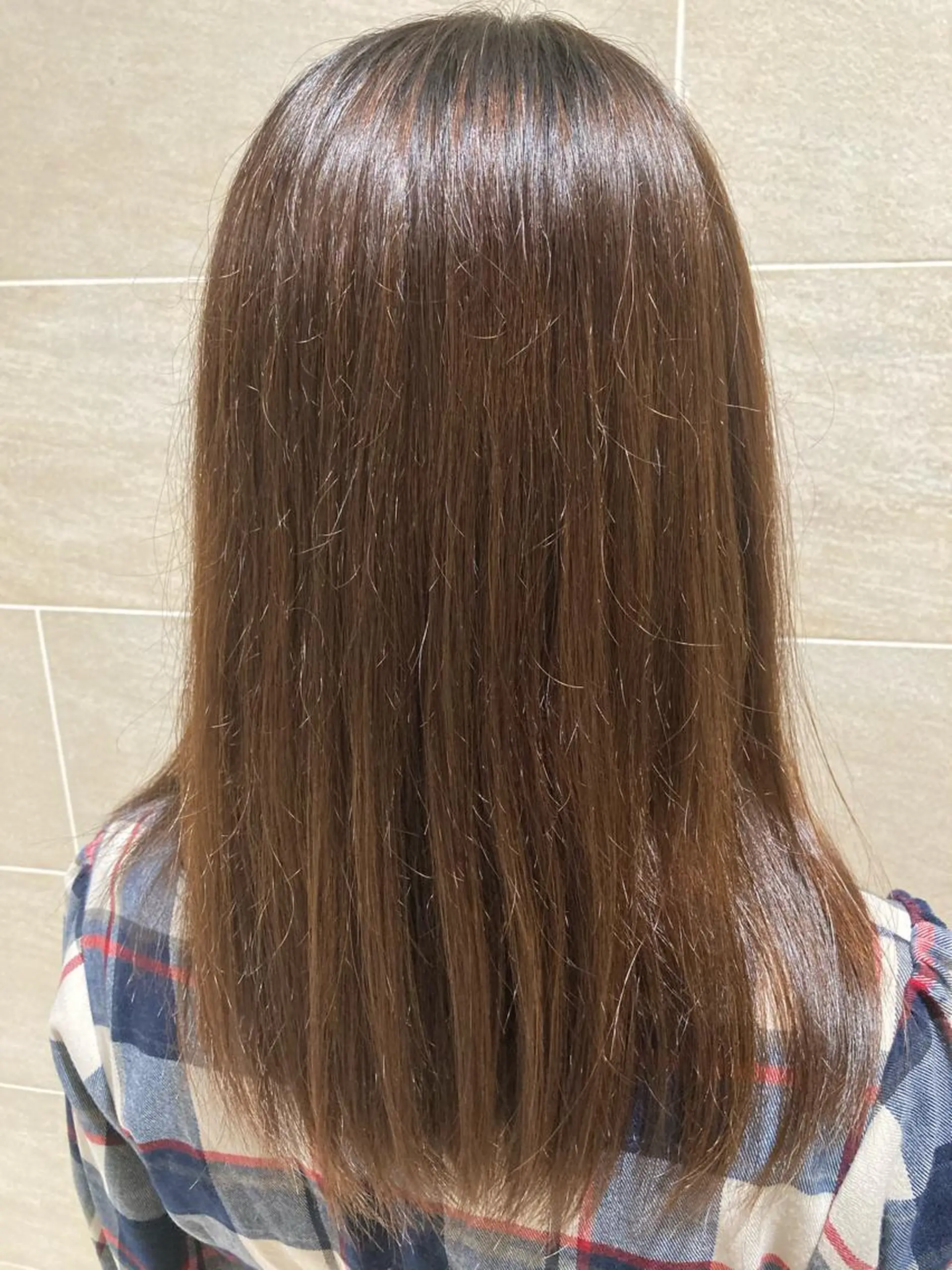 セミロング カラー アッシュ ブリーチ ブリーチなしカラー ヘアカラー 宮原 佳苗のヘアスタイル