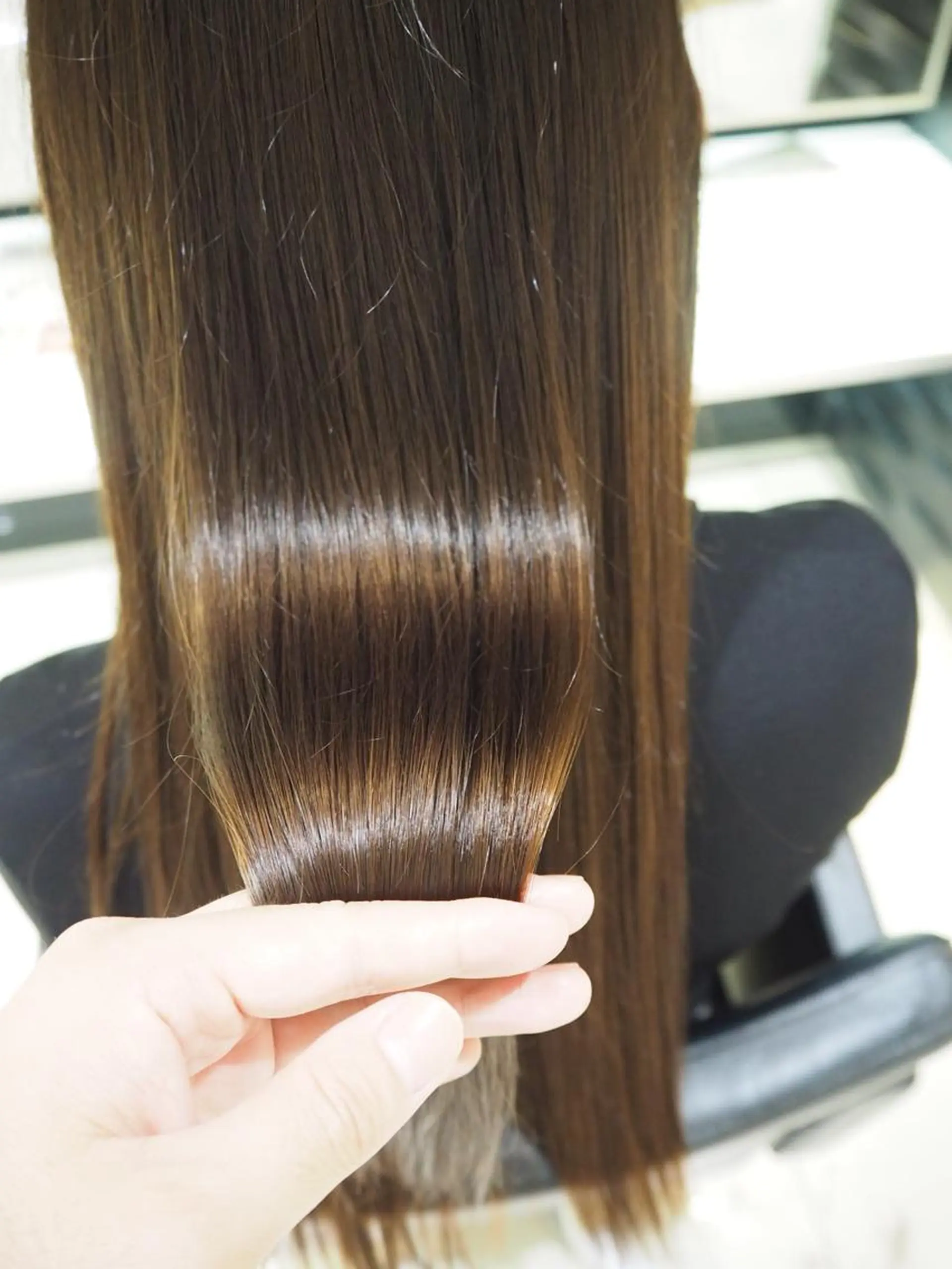 セミロング カラー 永岡 鉄平のヘアスタイル