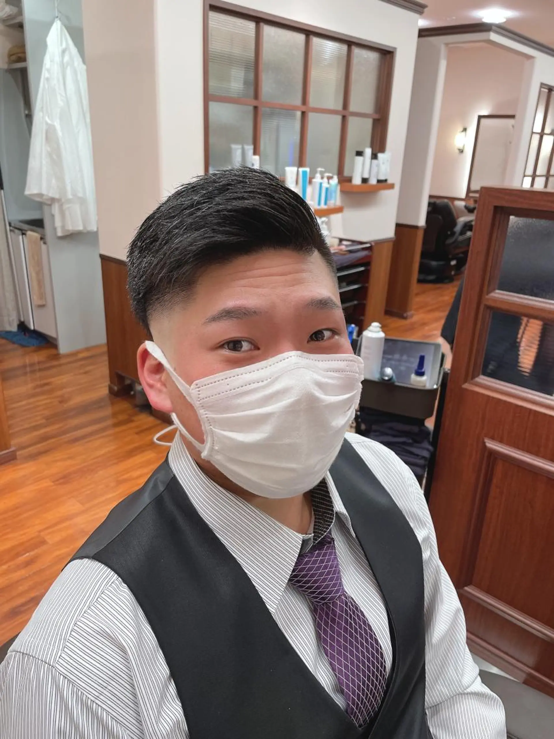 ショート メンズ ビジネス フェードカット ヒロ銀座BARBERSHOP丸の内店所属・ヒロ銀座　石川 昂のヘアスタイル