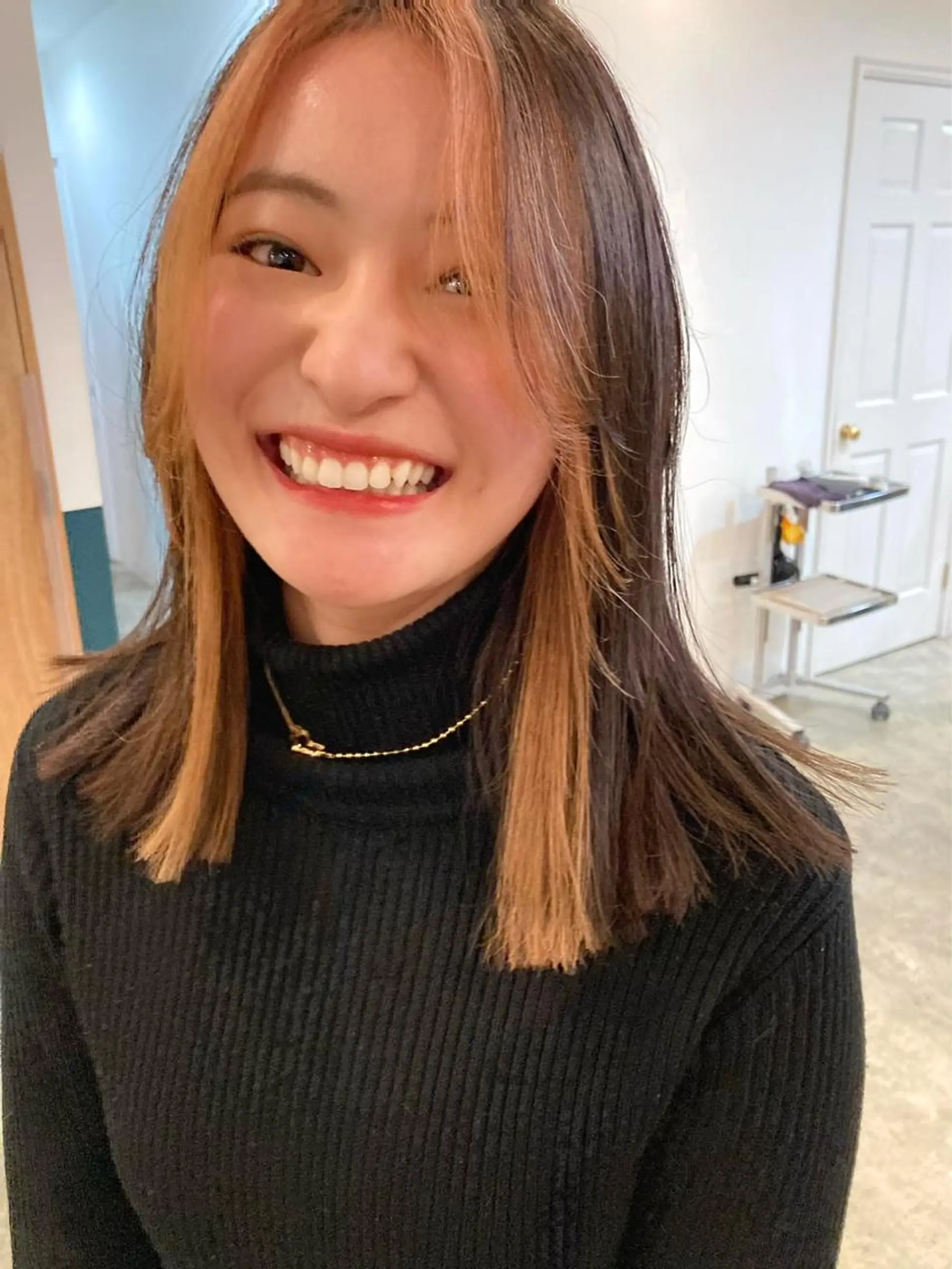ミディアム カット ヘアカラー カラーリスト菅野 竜矢🌈のヘアスタイル