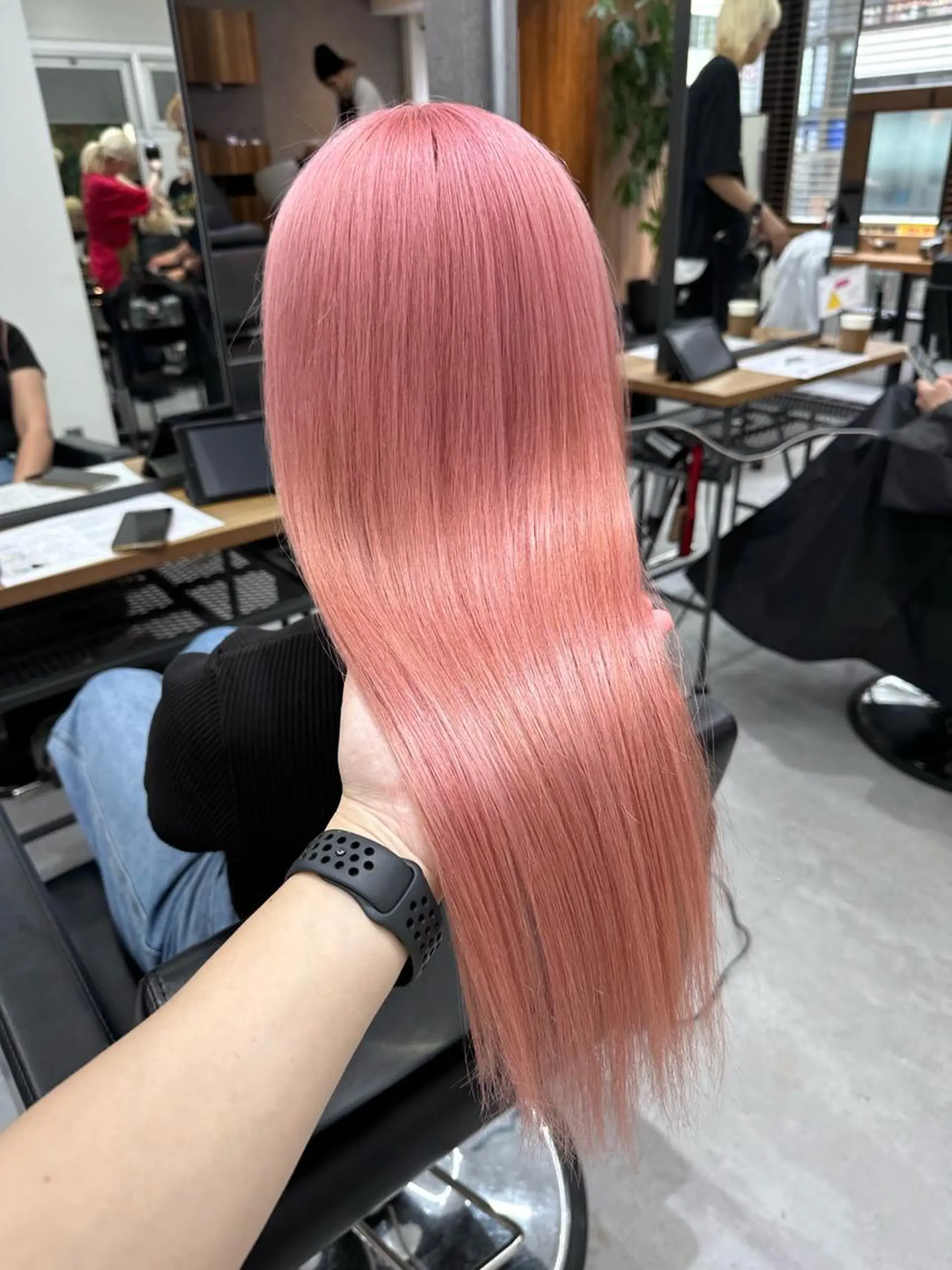 セミロング カラー ベージュカラー ダブルカラー ハイトーンカラー ピンクカラー 池袋🧡ダブルカラー /馴染ませエクステのヘアスタイル