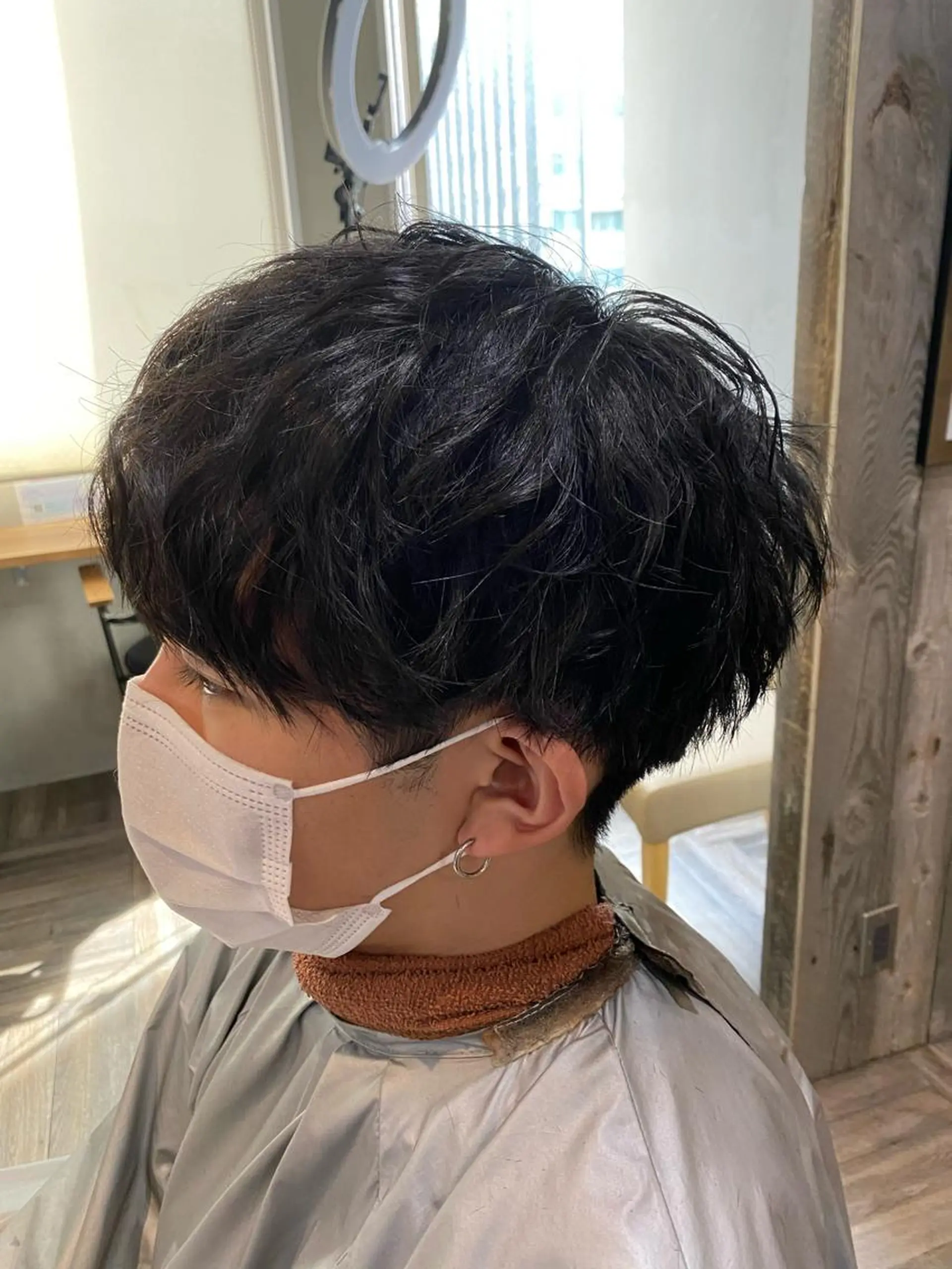 ショート カラー メンズ マッシュ アッシュ ダークアッシュ カット ヘアカラー men’s salon Gaudi梅田茶屋町店所属・寳泉 章弘のヘアスタイル