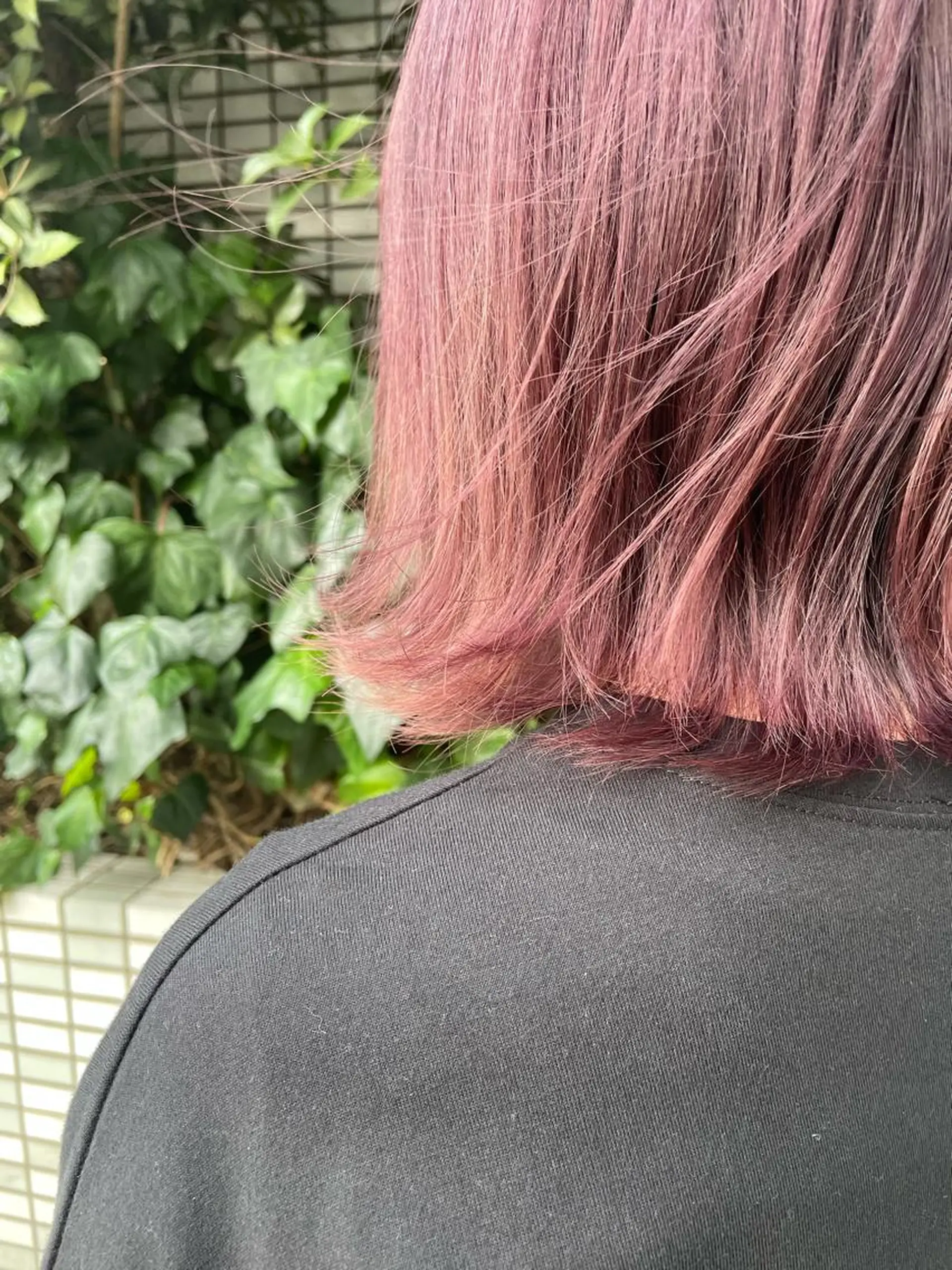ミディアム カラー ピンクカラー カワシマ セイカのヘアスタイル