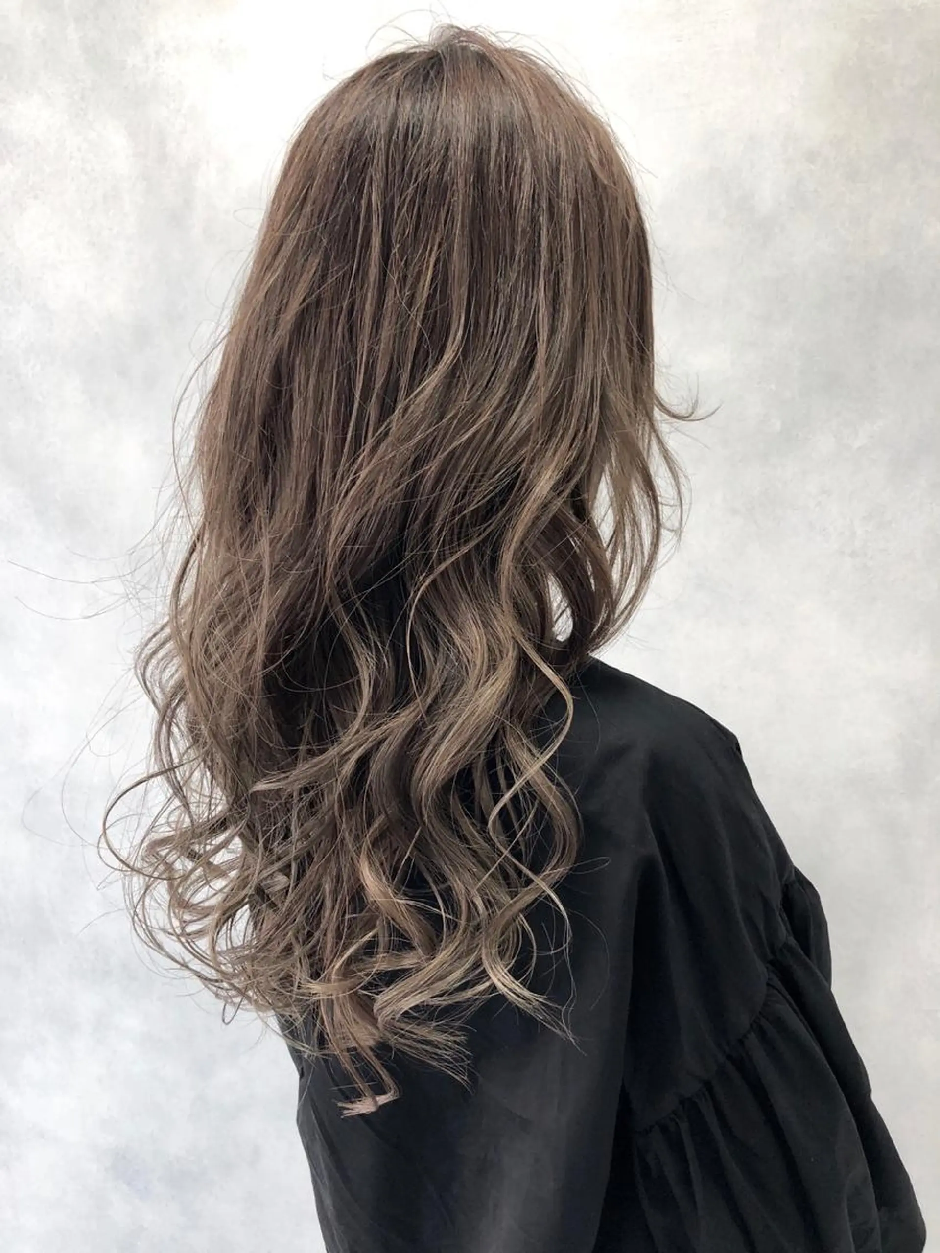 ロング カット ヘアカラー トリートメント Reve Resort池袋のヘアスタイル