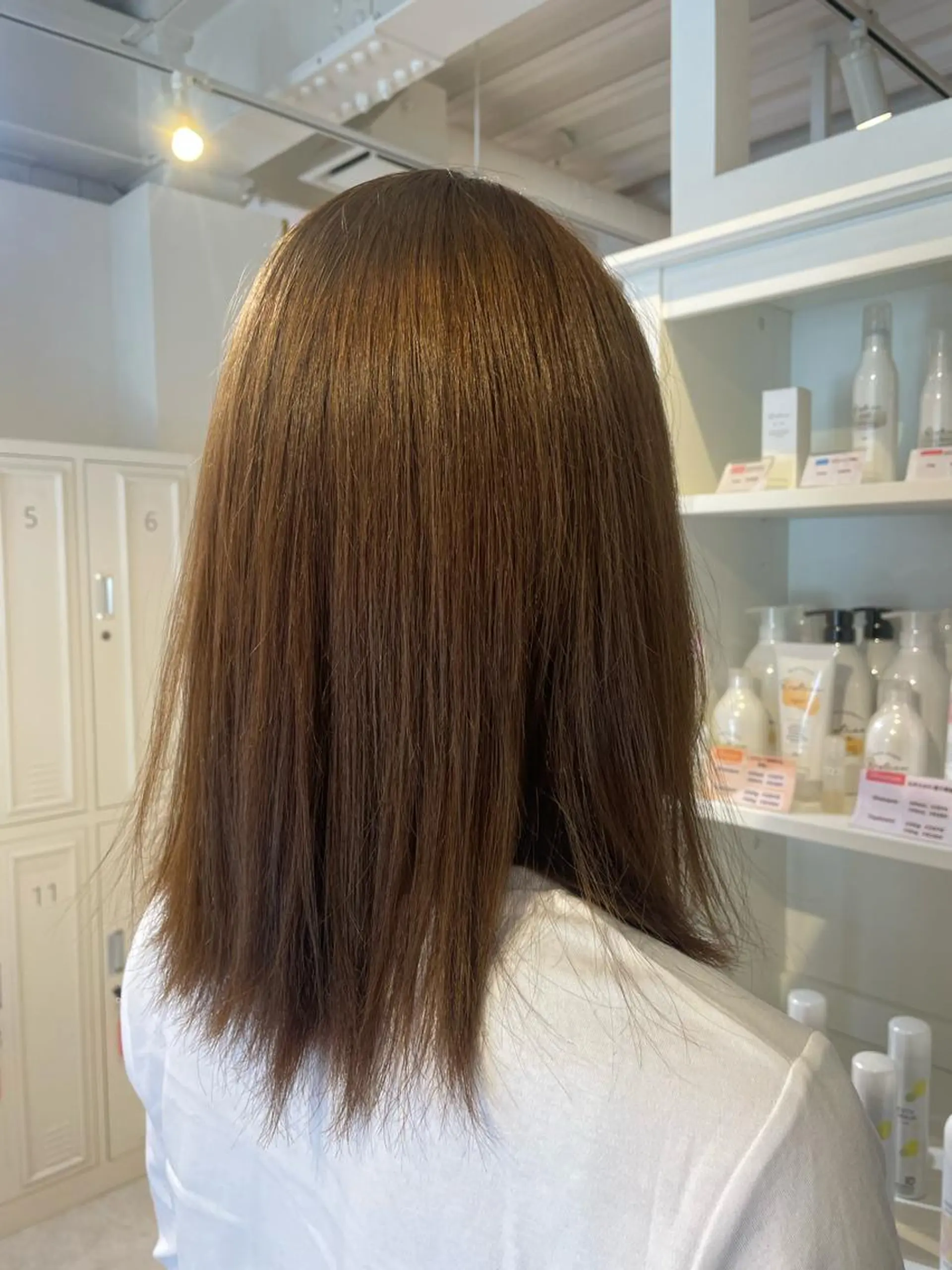 カラー ベージュカラー イルミナカラー ヘアカラー 和田 真依のヘアスタイル