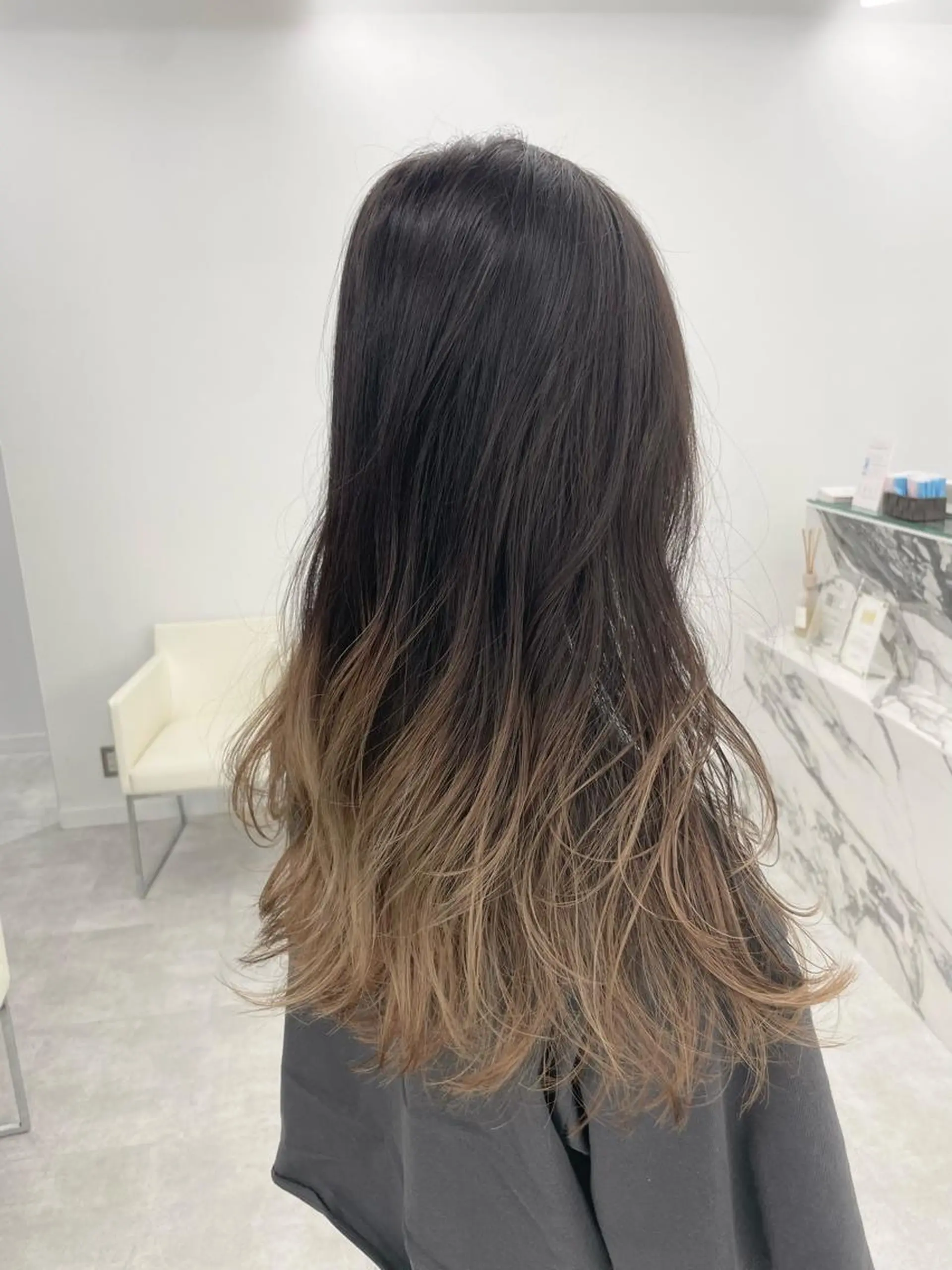 ロング カラー ヘアアレンジ ヘアカラー トリートメント 【Sweep】おじま のぞみのヘアスタイル