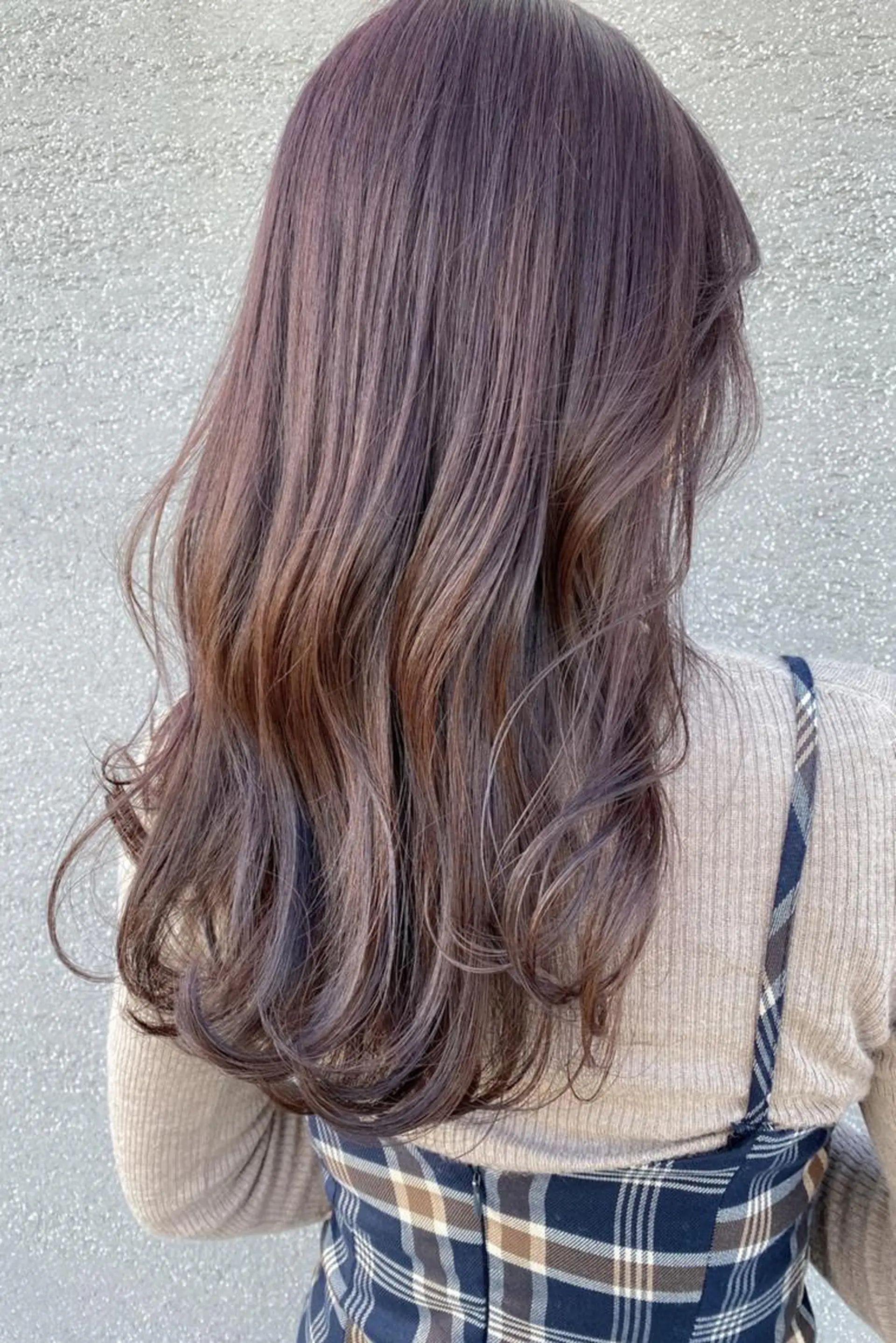 ミディアム emerge池袋東口 NANAのヘアスタイル