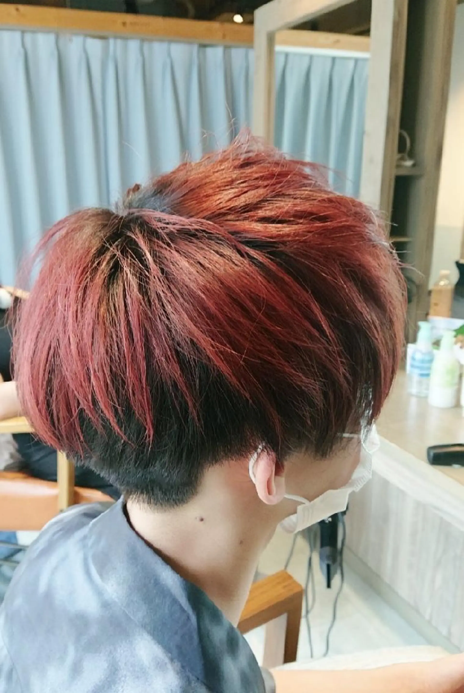 ショート カット ヘアカラー トリートメント alushe 岡 陽子のヘアスタイル