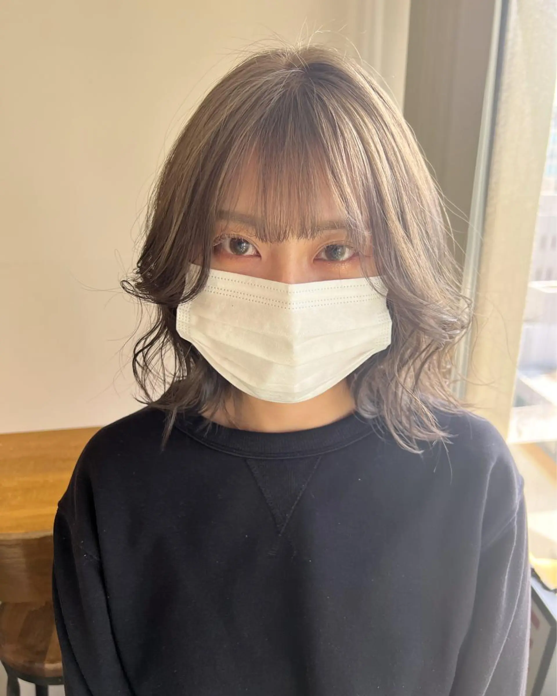 ミディアム カラー ヘアアレンジ ベージュカラー ミルクティーベージュ ヘアカラー トリートメント 金子 廉のヘアスタイル