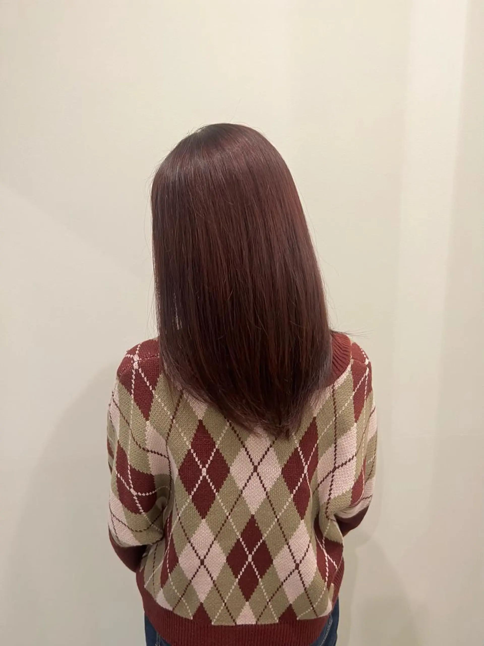 ミディアム カラー ブラウンカラー ピンクカラー ピンクブラウン ヘアカラー トリートメント 透け感カラー🫧 加納トモヒロのヘアスタイル