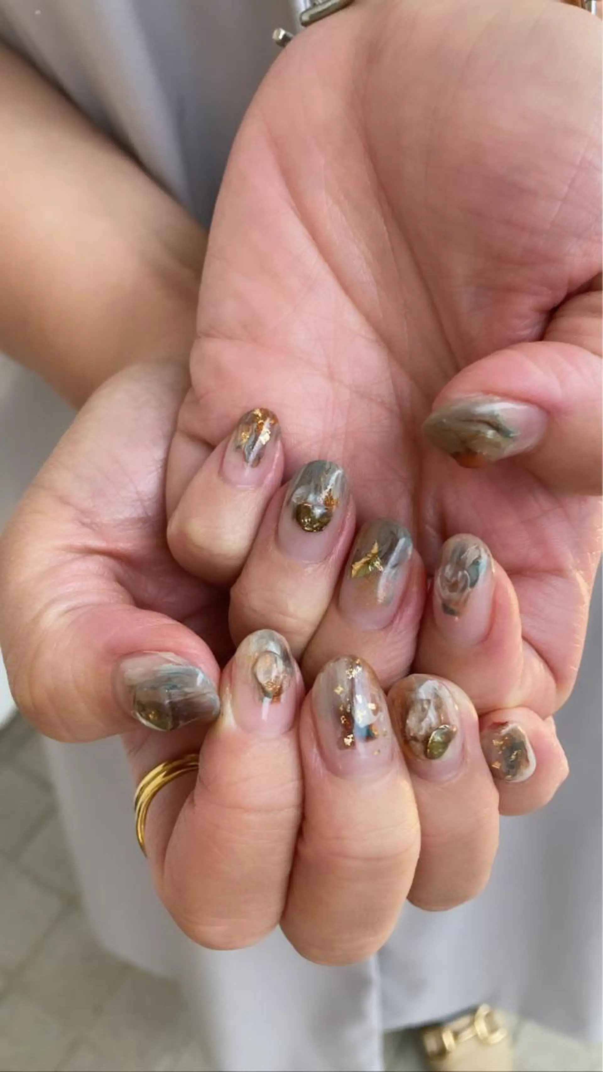 ネイル nailsalon　hue所属・小山 羽奈のネイルデザイン