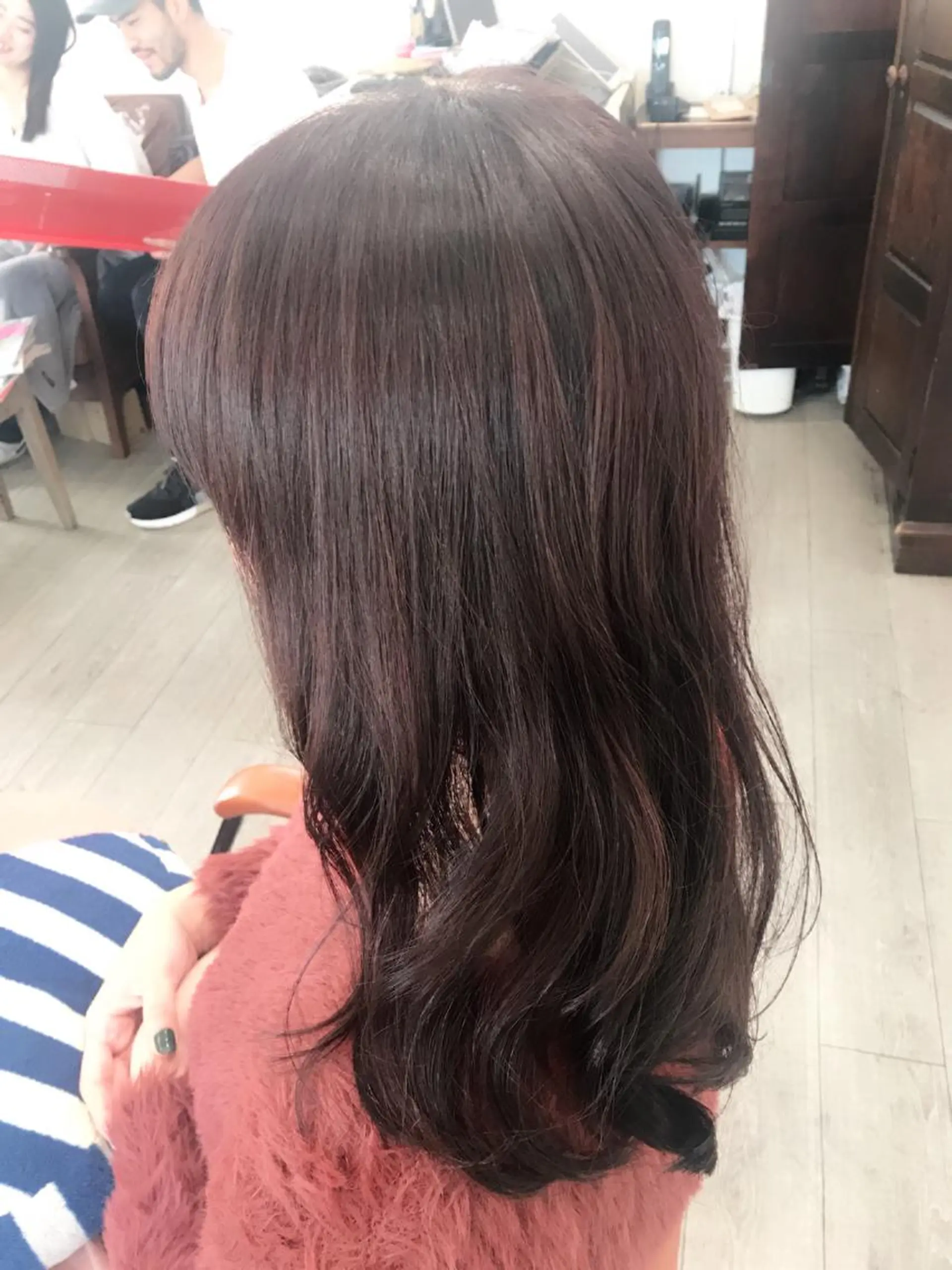 カラー イルミナカラー ピンクカラー トップスタイリスト Yamato.hのヘアスタイル