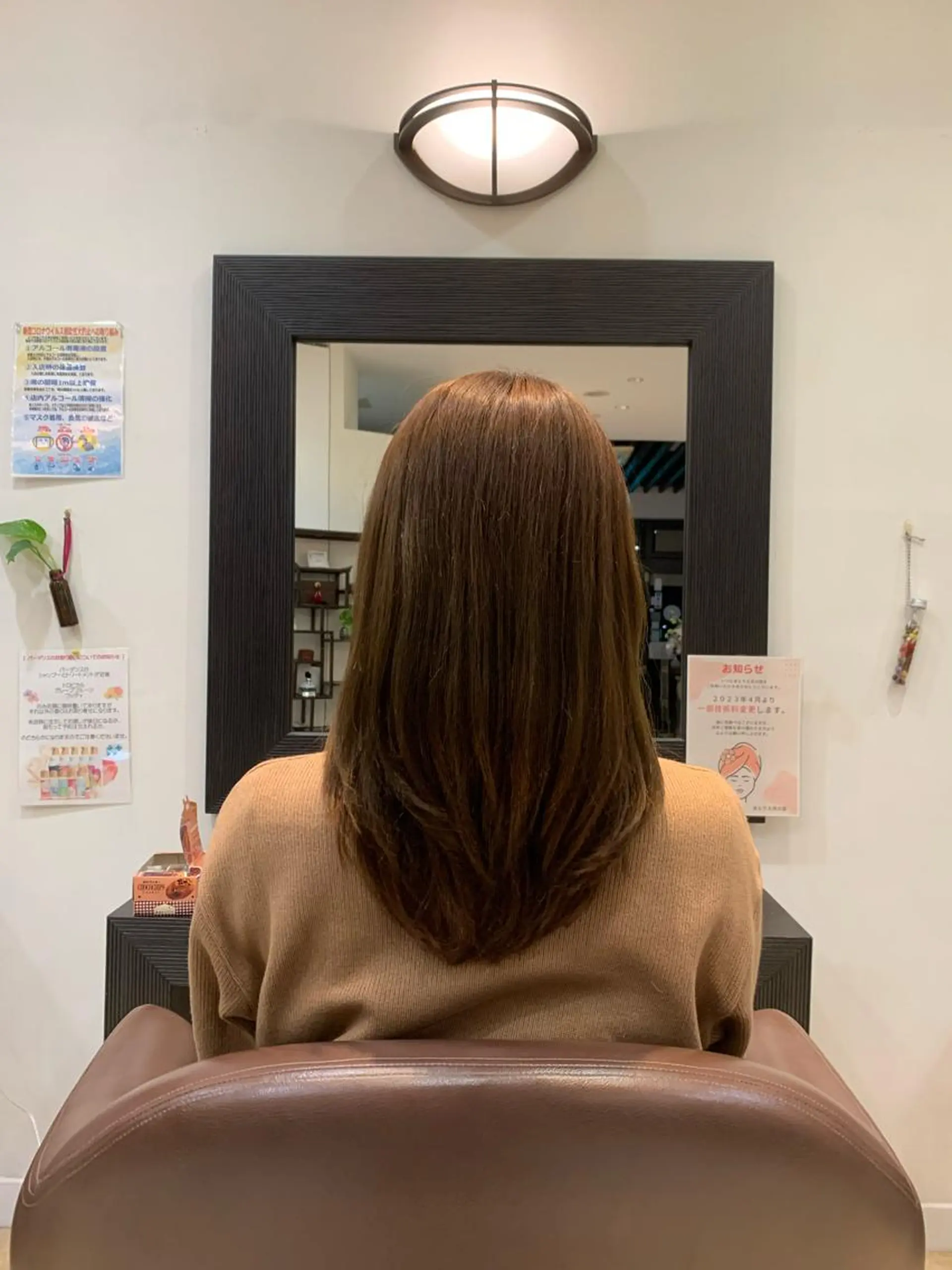 セミロング Menon茨木店所属・保井 実奈美のヘアスタイル