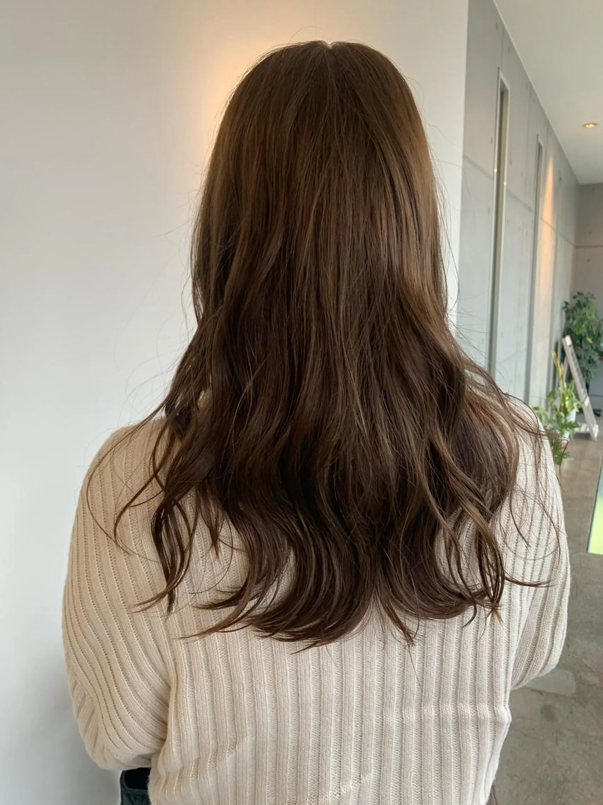 セミロング sharon所属・おせ ちさとのヘアスタイル