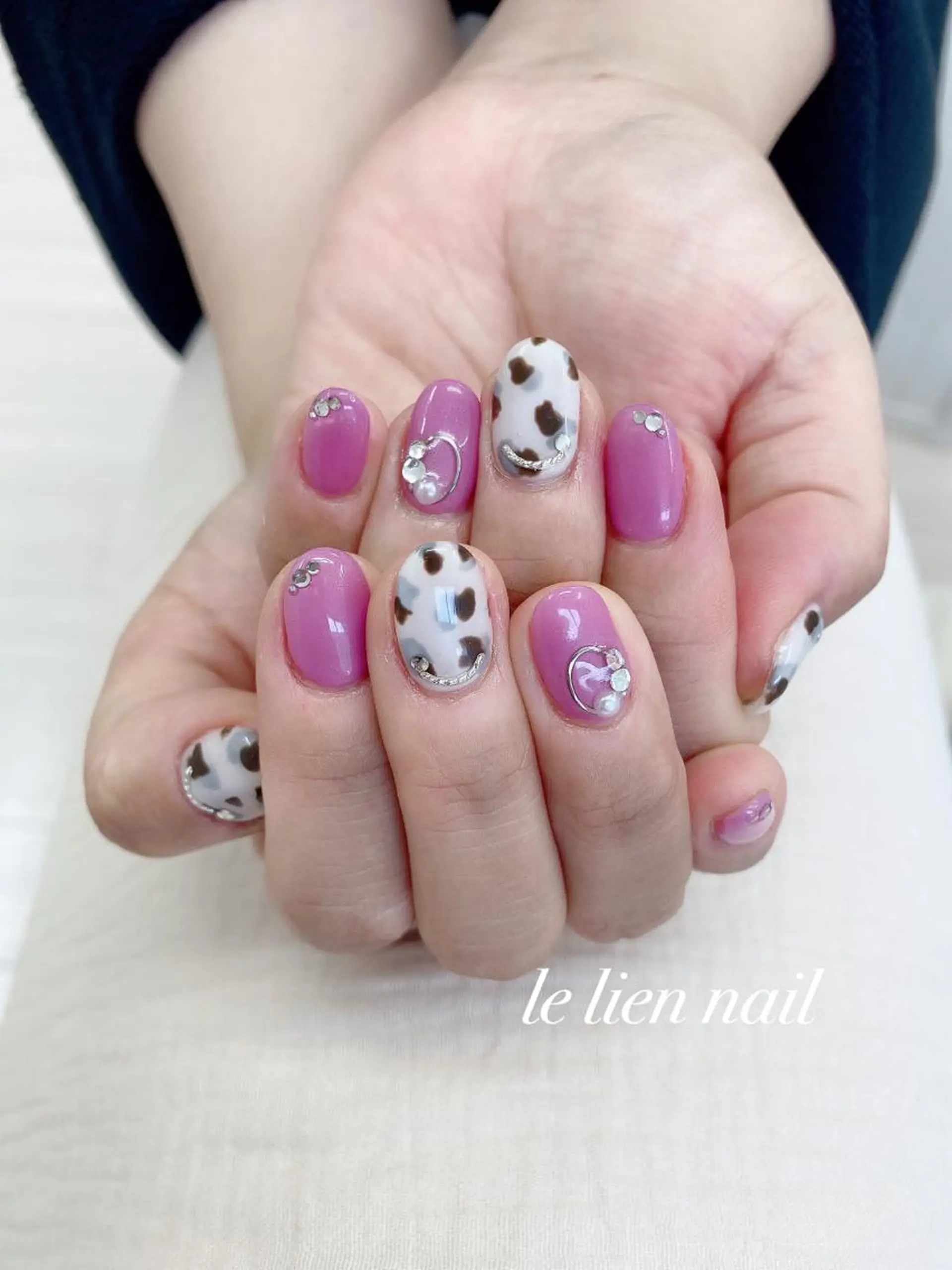 ネイル べっ甲ネイル ホワイト 冬ネイル ハンドネイル le lien nailのネイルデザイン