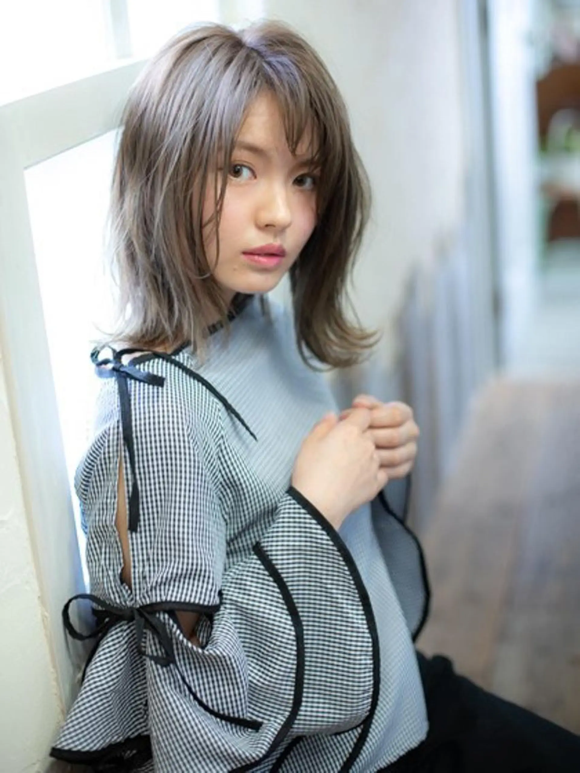 ミディアム カラー ハイライト&曲がる 縮毛矯正特化 玉置のヘアスタイル