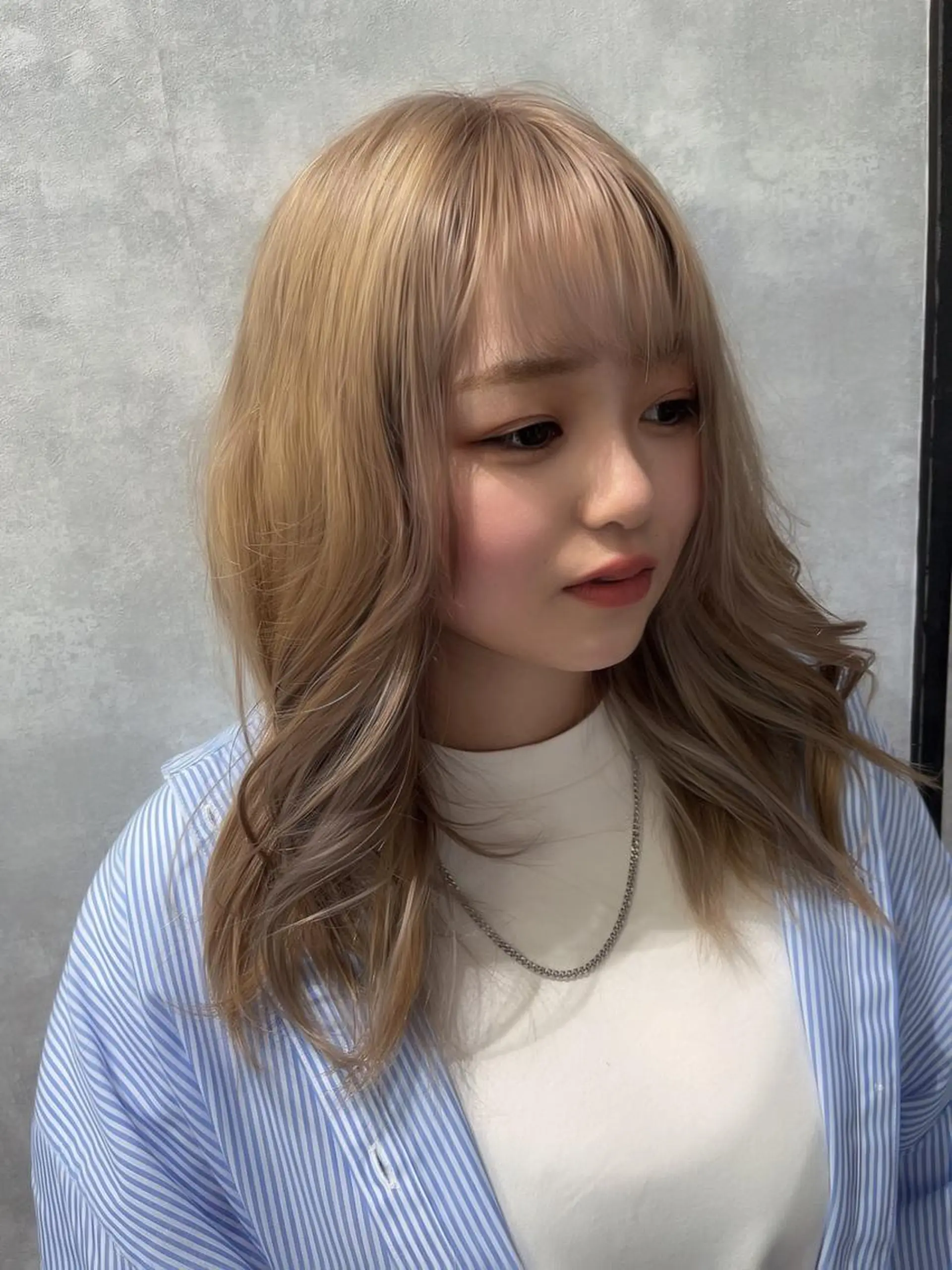 セミロング 韓国ヘア🇰🇷 RYOTAのヘアスタイル