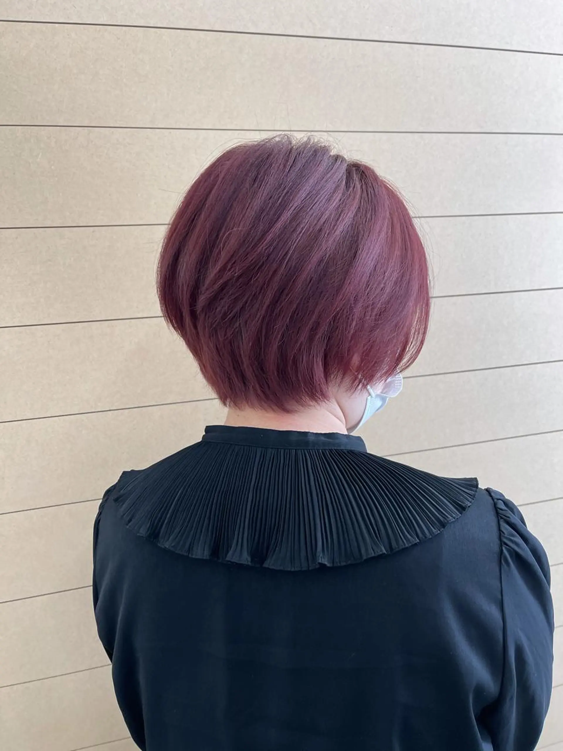 ミディアム カラー パーマ ヘアアレンジ メンズ キッズ ネイル マツエク・マツパ 髪質改善 トリートメント 赤色 春ネイル カット ヘアカラー トリートメント Beauty＆Relaxation MEGUMI所属・MEGUMI megumiのヘアスタイル