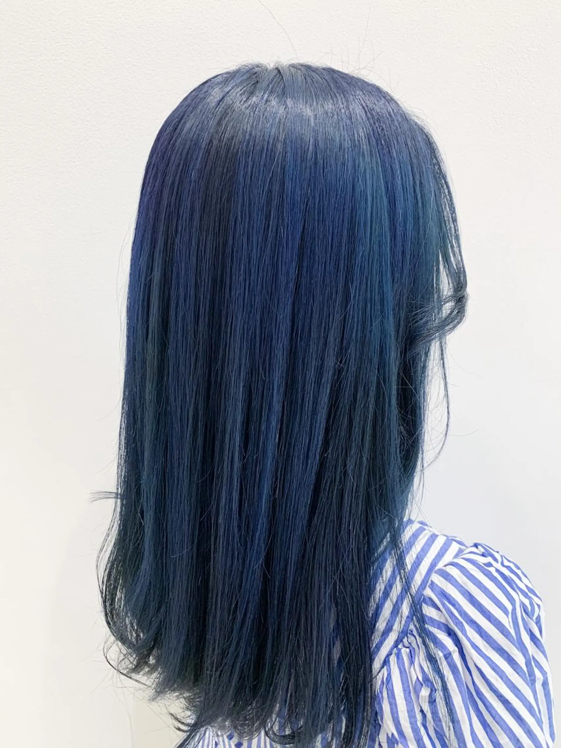 セミロング 🍀ケアブリーチ カラー🍀坂井のヘアスタイル