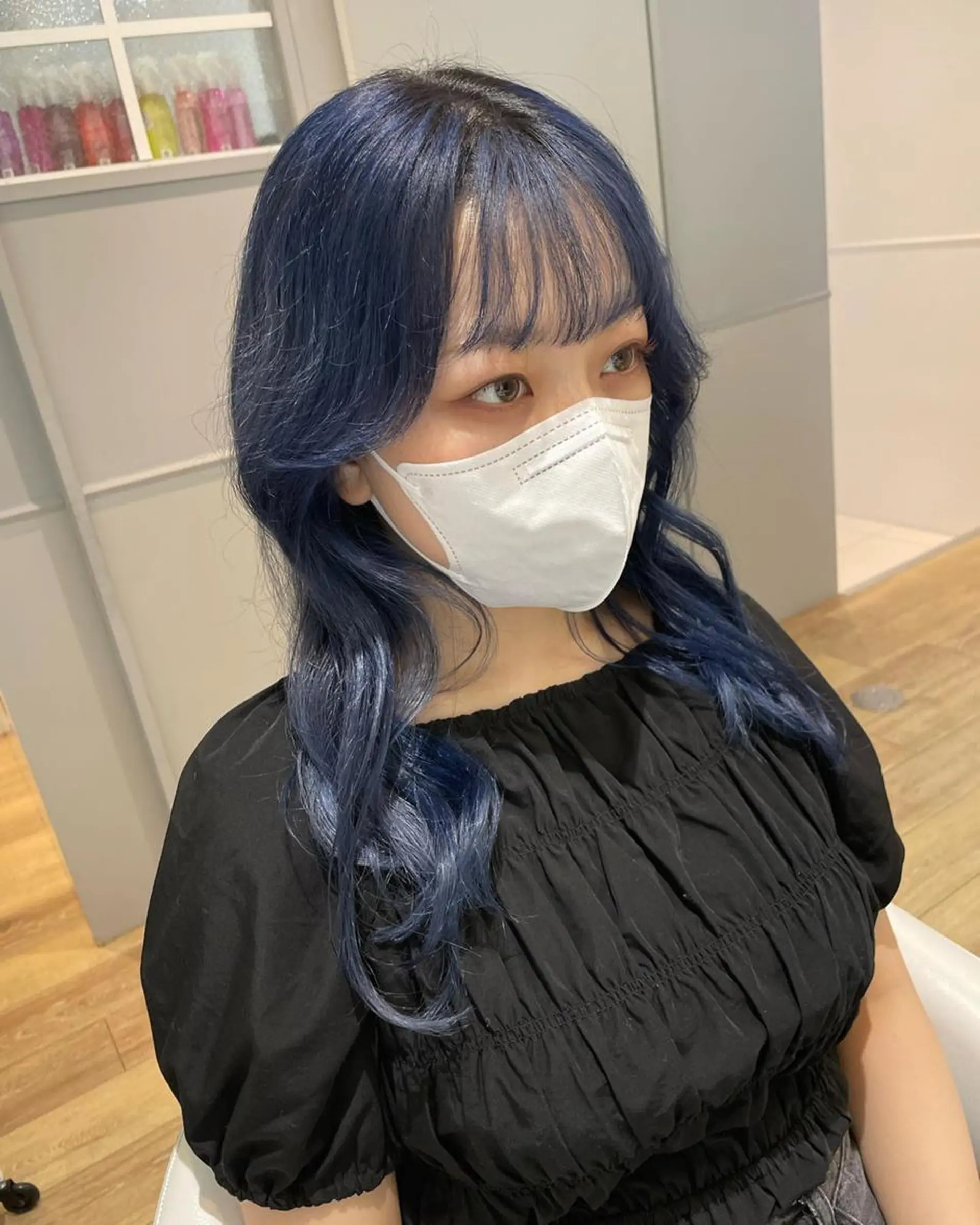 ミディアム カラー パーマ ヘアアレンジ メンズ キッズ ネイル マツエク・マツパ メンズハイトーン アッシュ ブルーカラー ハイトーンカラー ブルー 🫧垢抜けヘア🫧 SHIORIのヘアスタイル