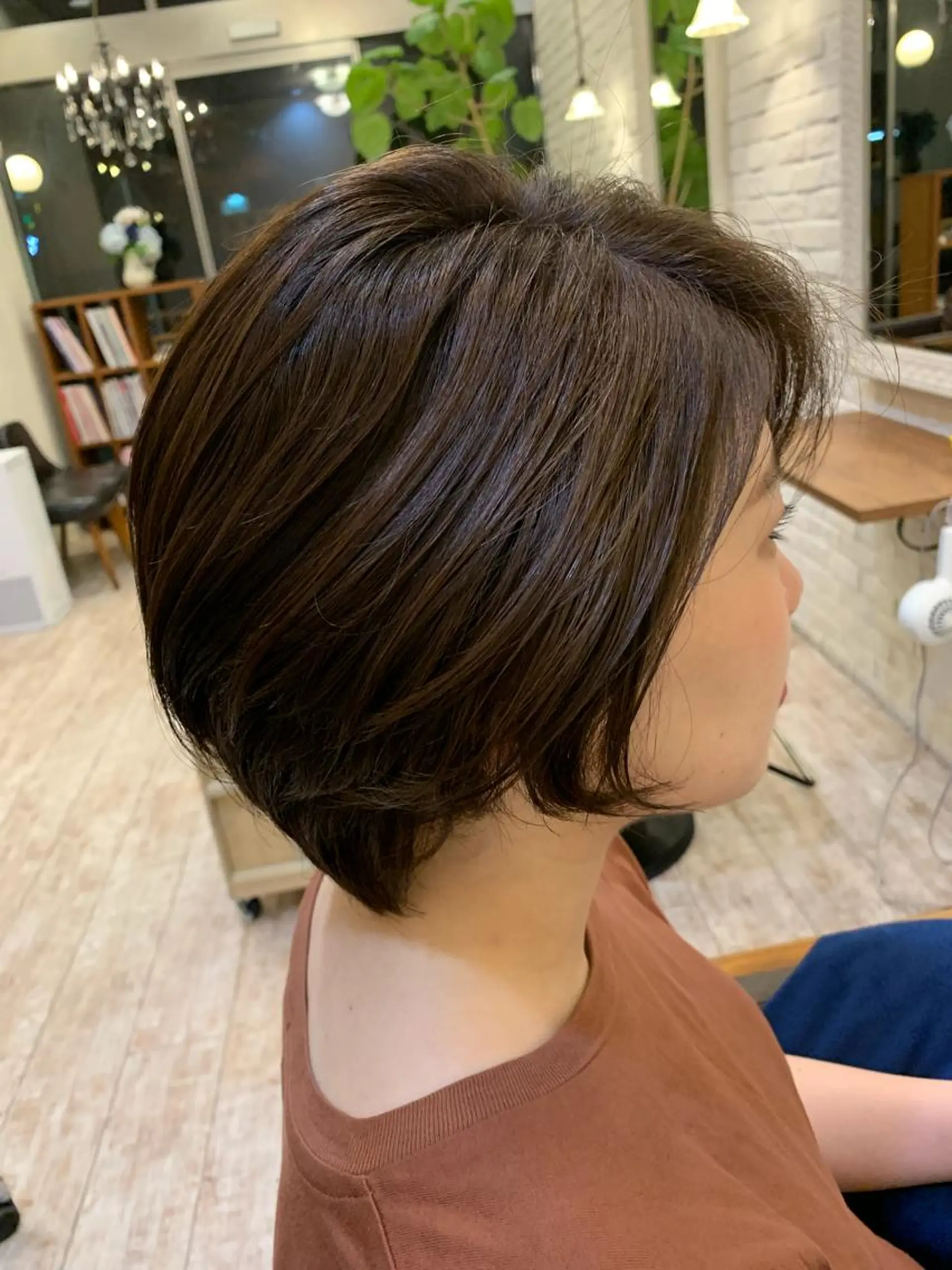 ショート カラー ヘアアレンジ アッシュ 飯塚 沙衣のヘアスタイル