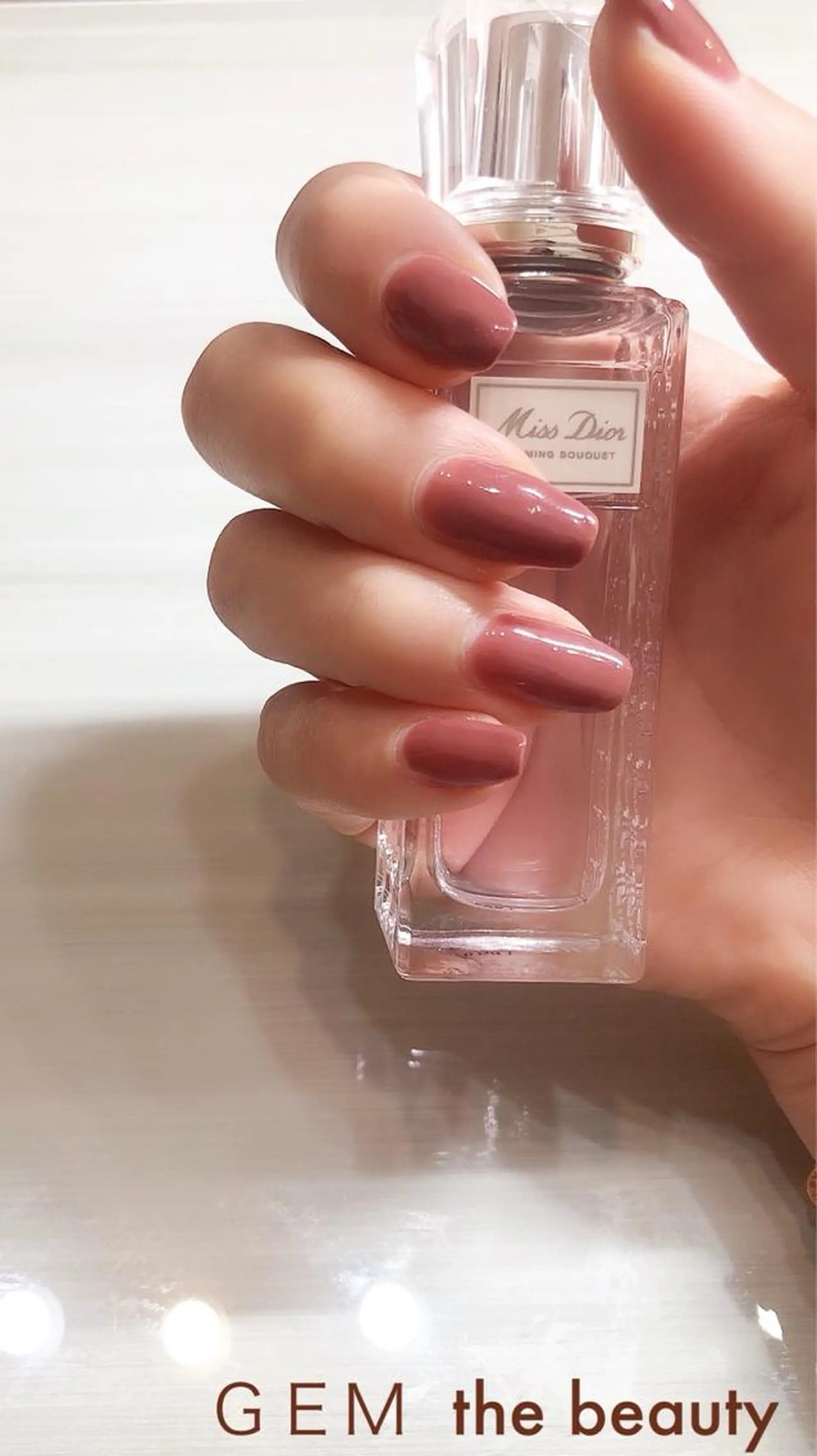 ネイル ジェルネイル GEM  the beautyのマツエク・マツパデザイン