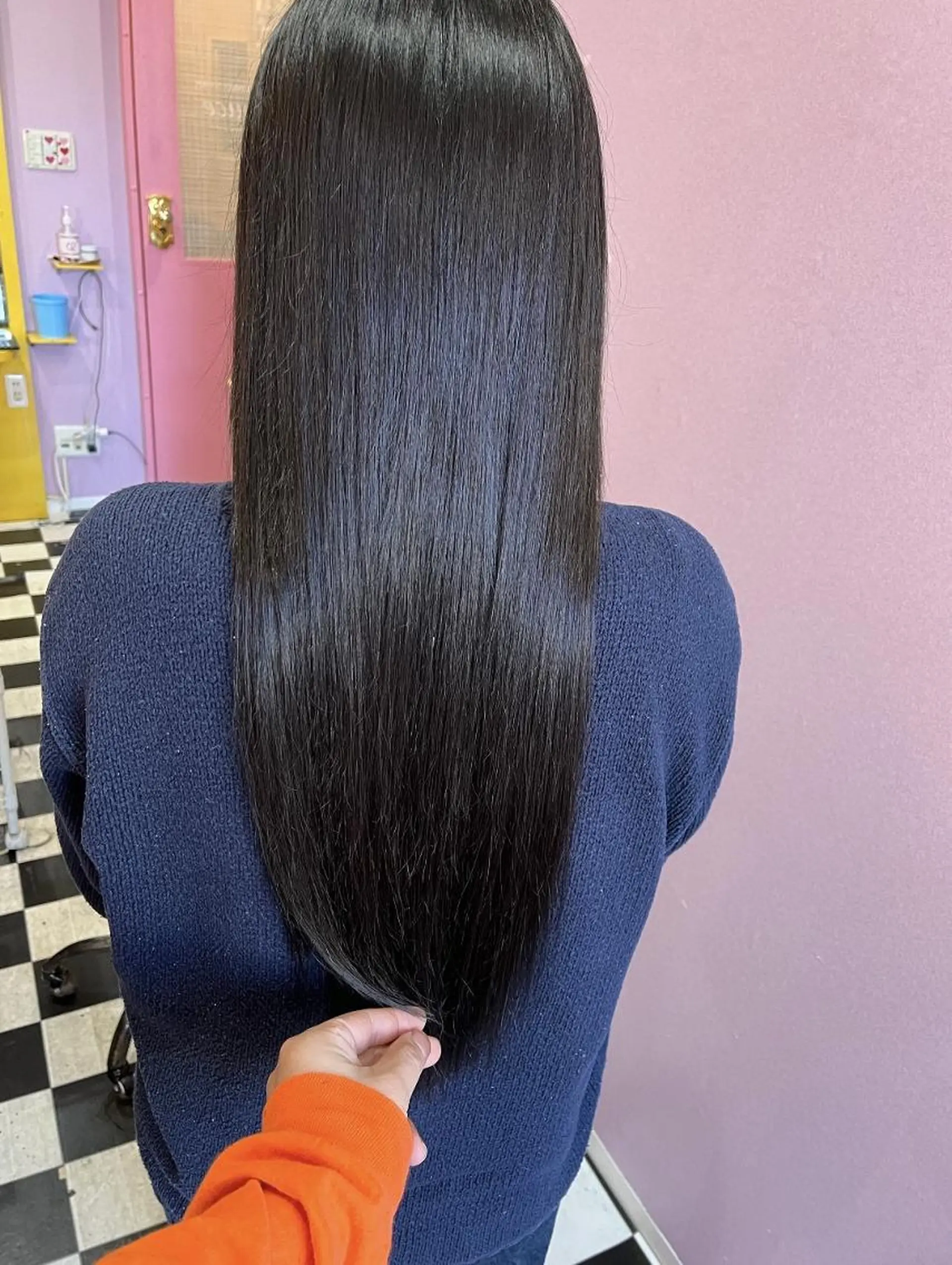 ロング エクステ HANON ちび編み・シールのヘアスタイル