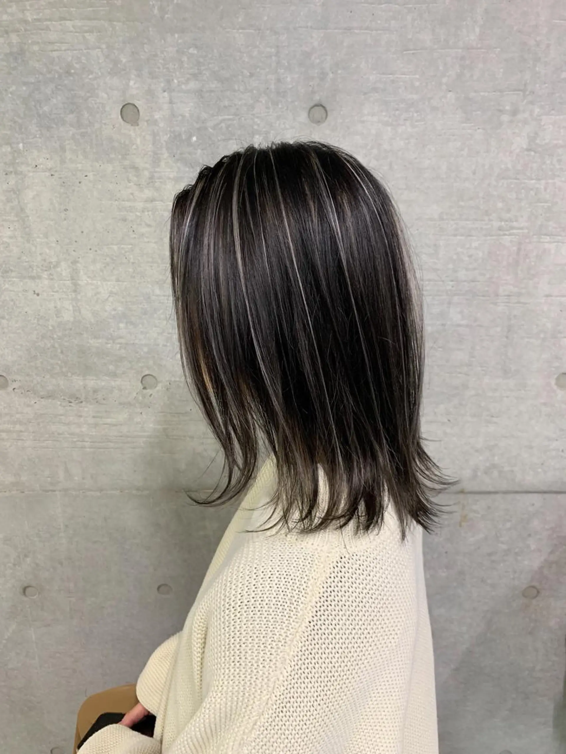 ロング カラー 黒髪 ハイライトカラー ハイライト カット トリートメント THE./ブリーチ 透感カラー/髪質改善のヘアスタイル
