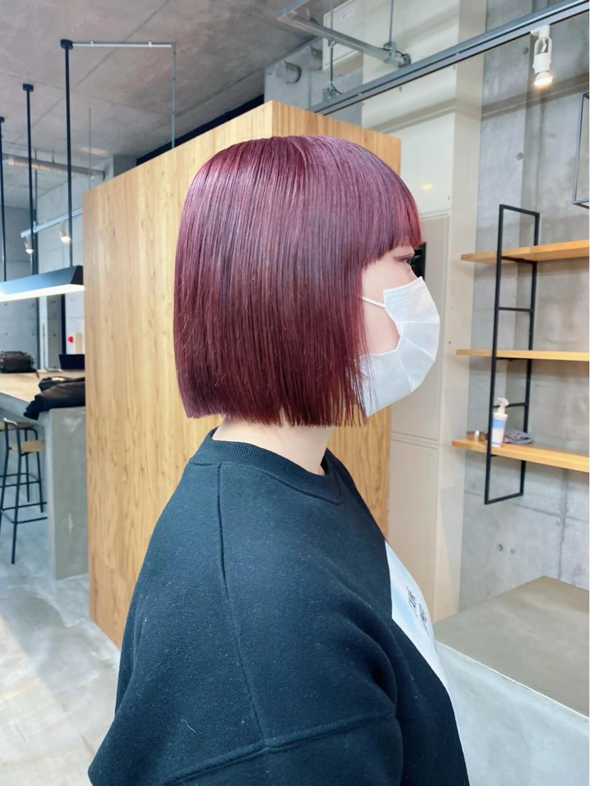 ミディアム カラー ヘアアレンジ ブリーチ ピンクカラー son hair HIROEのヘアスタイル
