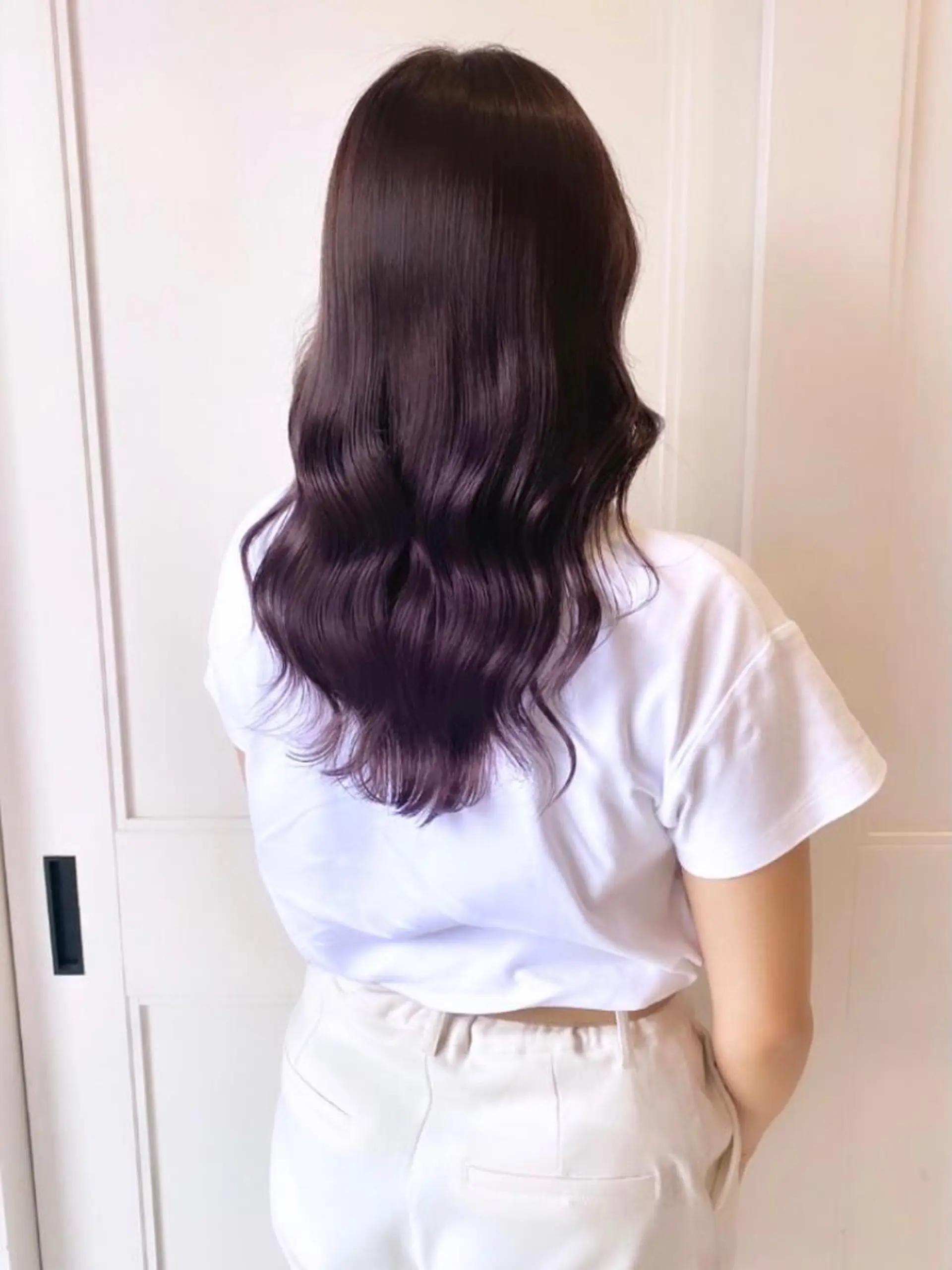 ロング カラー ブリーチ 透明感カラー ラベンダーカラー Ayuna /透明感カラーのヘアスタイル