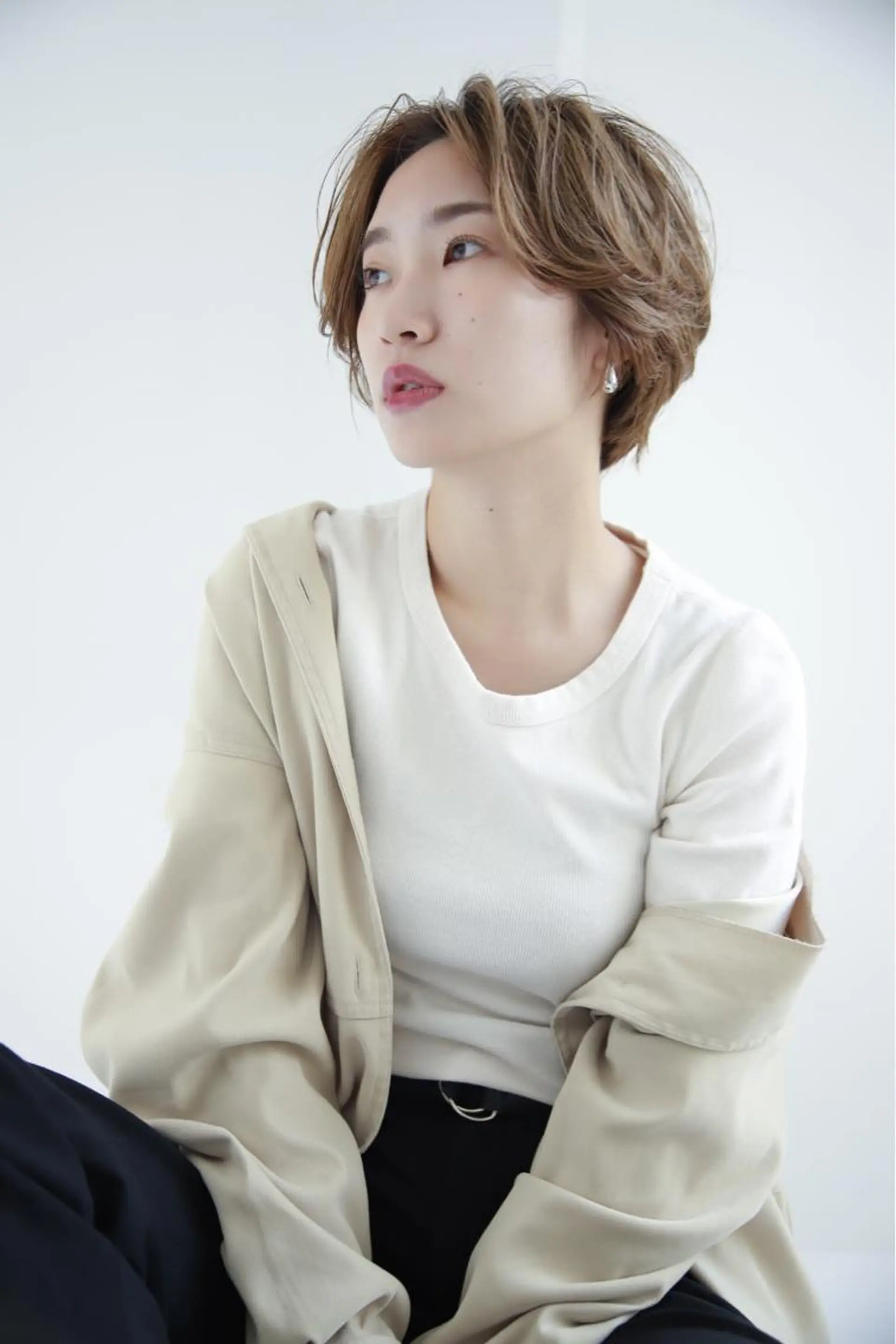 ショート カラー THE DAY所属・AKI HASHIMOTOのヘアスタイル