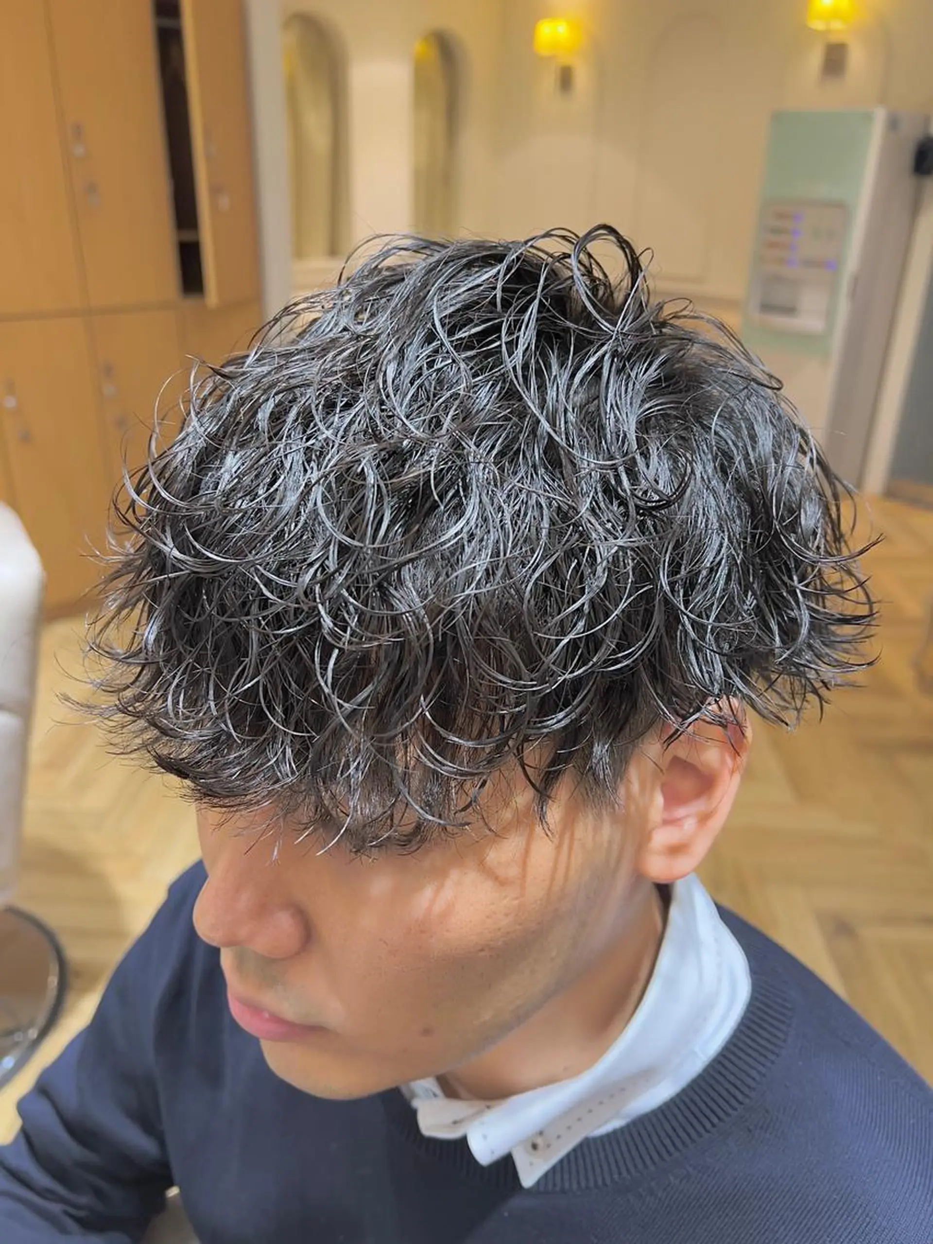 ミディアム パーマ メンズ ミディアムパーマ メンズパーマ 波巻きパーマ スパイラルパーマ カット パーマ ヘアセット メンズ特化 ナカネ カツヤのヘアスタイル