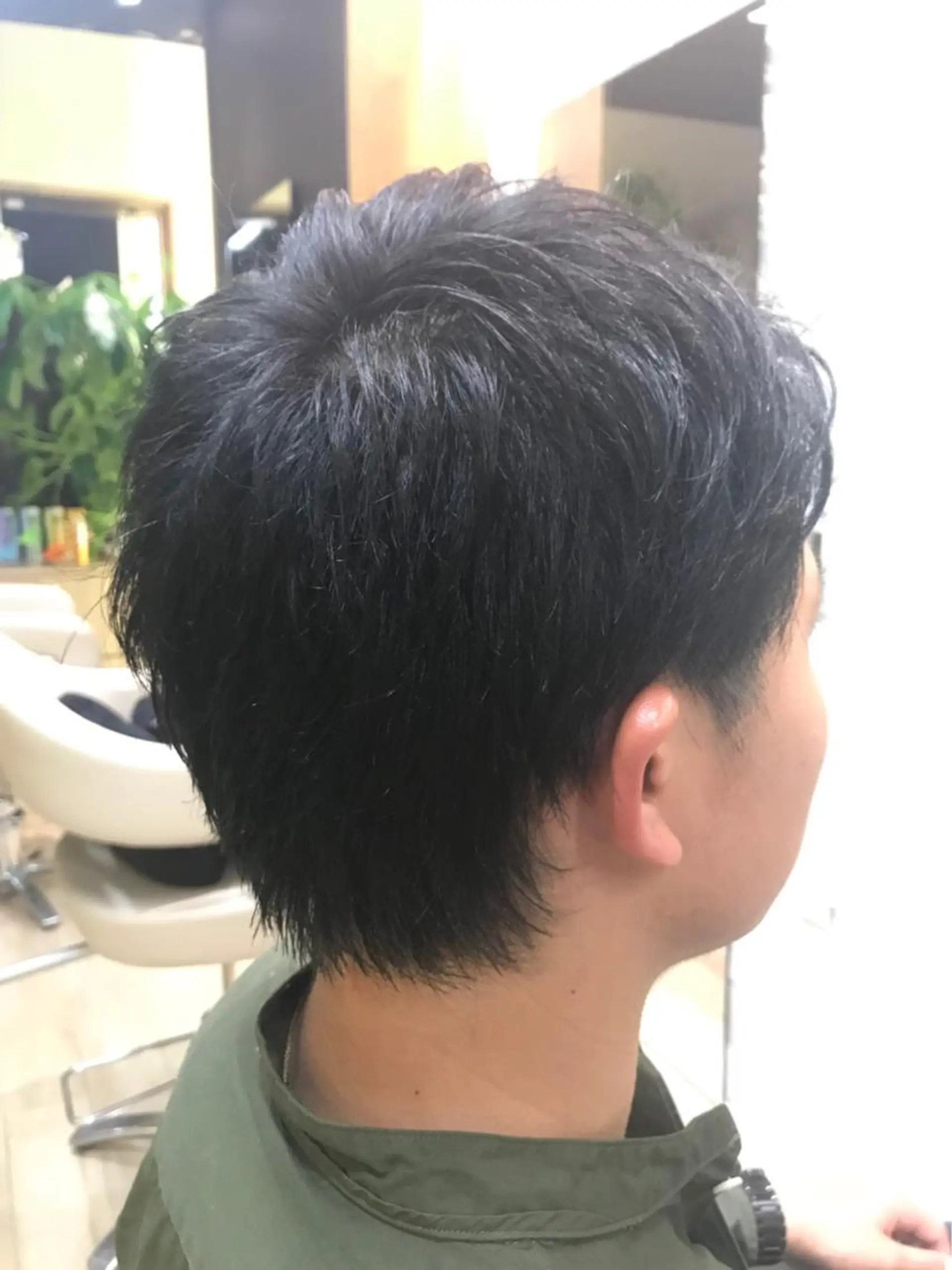 ショート メンズ ❣️ふんわりレイヤー 艶髪縮毛矯正❣️金山のヘアスタイル