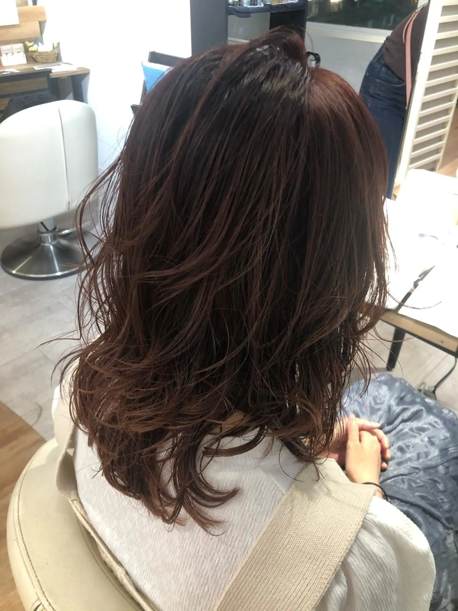 セミロング カラー ピンクカラー 韓国風ヘア レイヤーカット カット ヘアカラー 木村 美穂のヘアスタイル